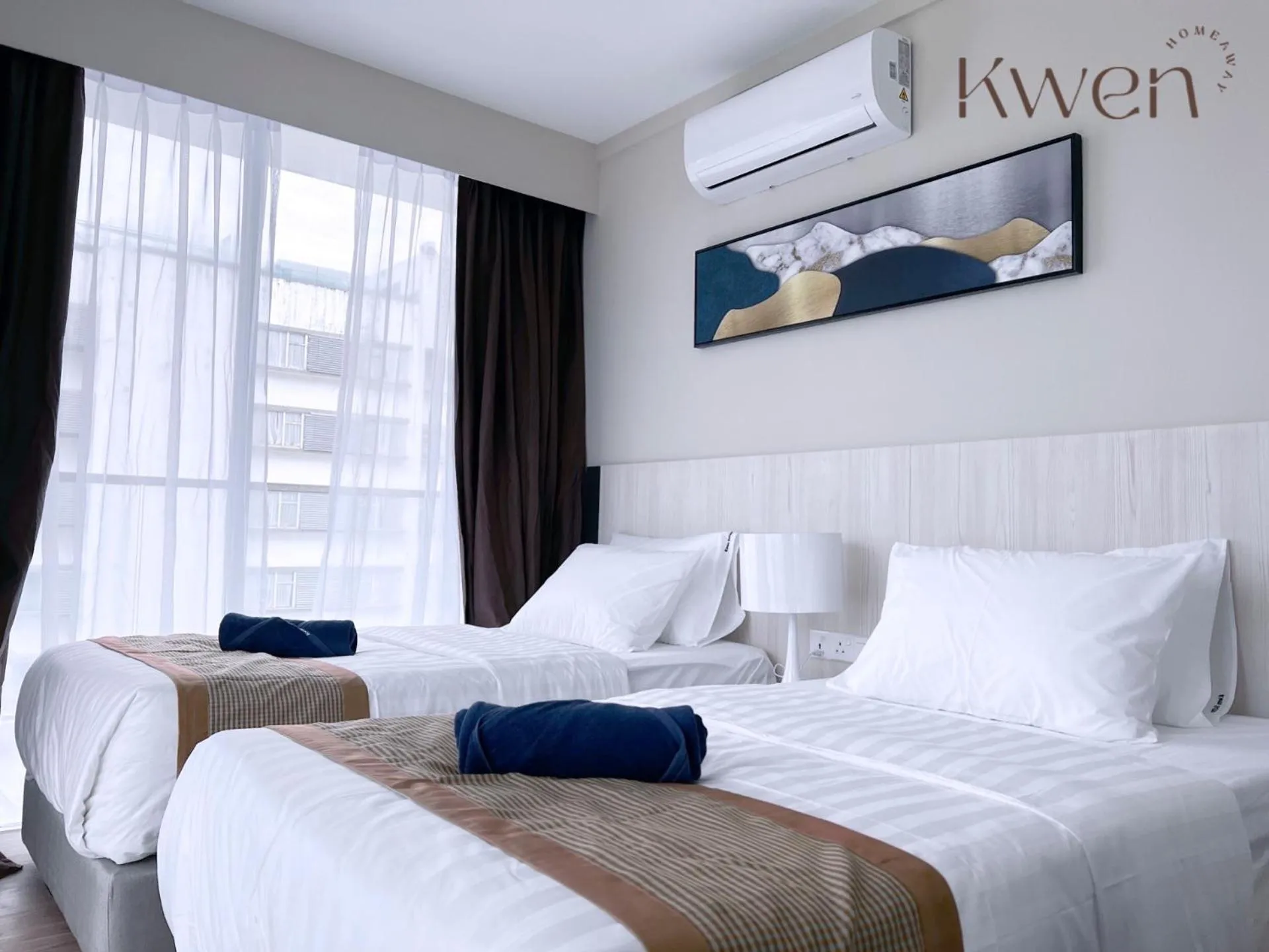 Bedroom, Bed in KWEN Suites-Tanjung Aru InfinityPool Seaview/Airport View