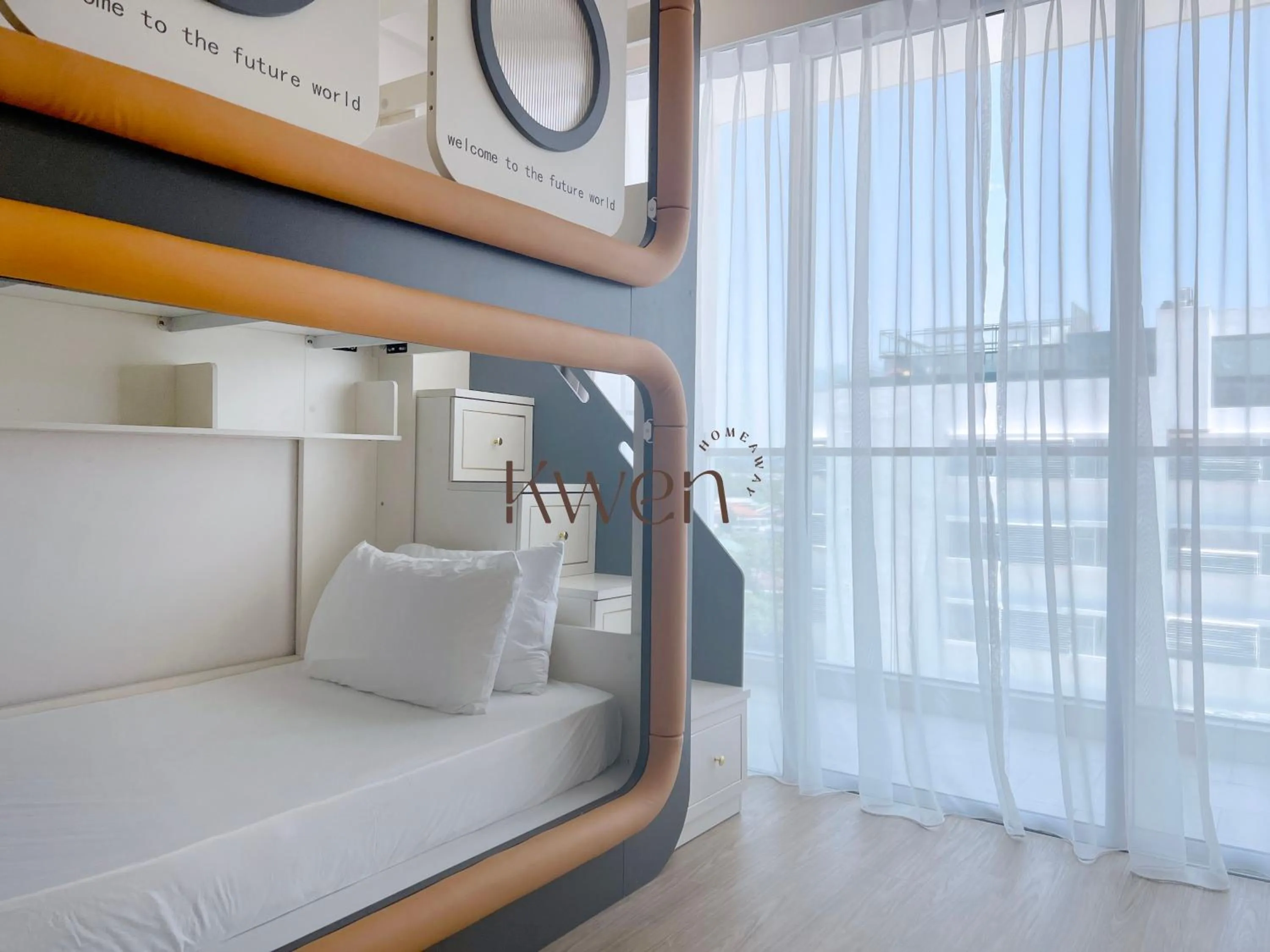 Bedroom, Bed in KWEN Suites-Tanjung Aru InfinityPool Seaview/Airport View