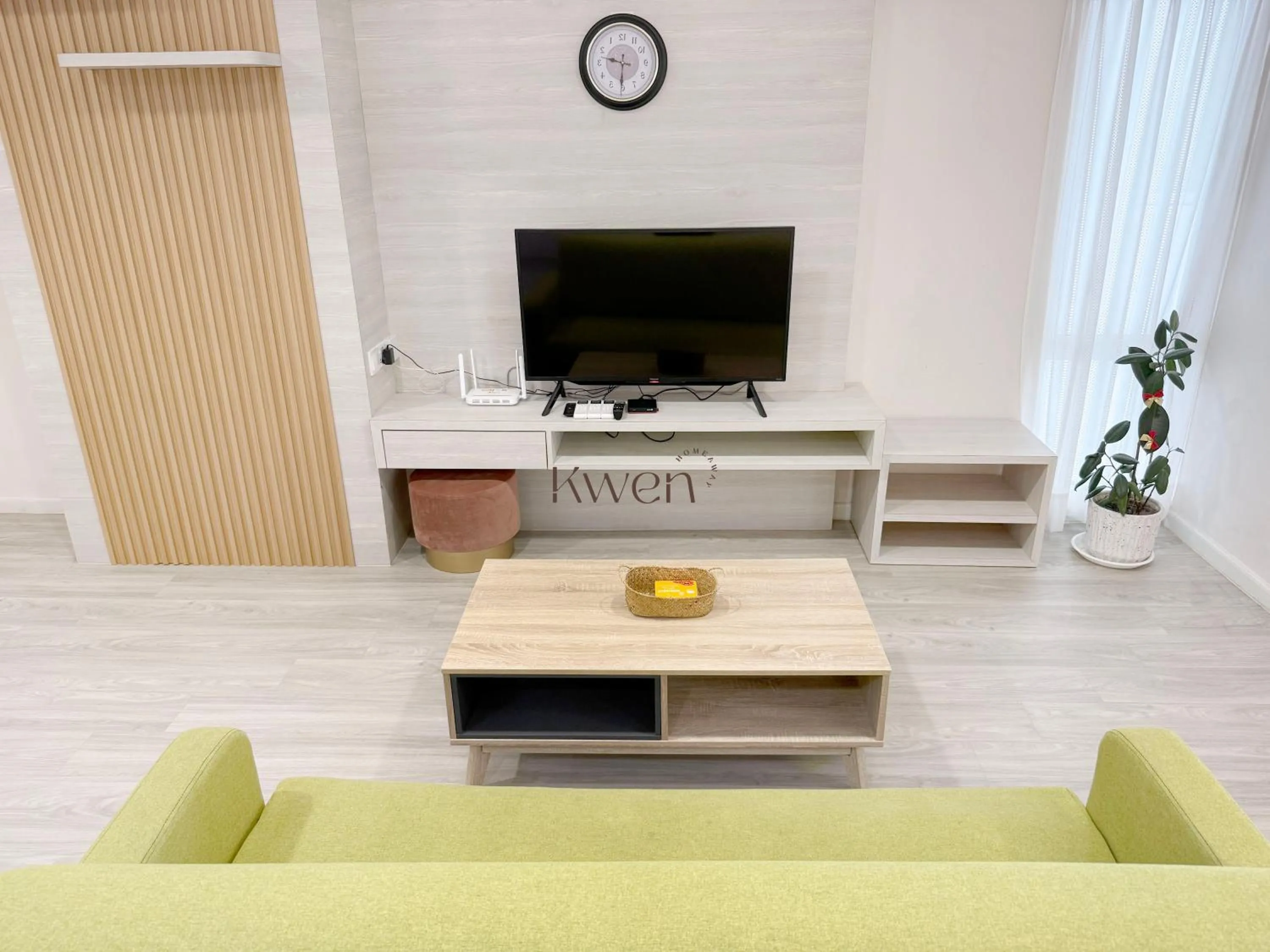 Living room in KWEN Suites-Tanjung Aru InfinityPool Seaview/Airport View