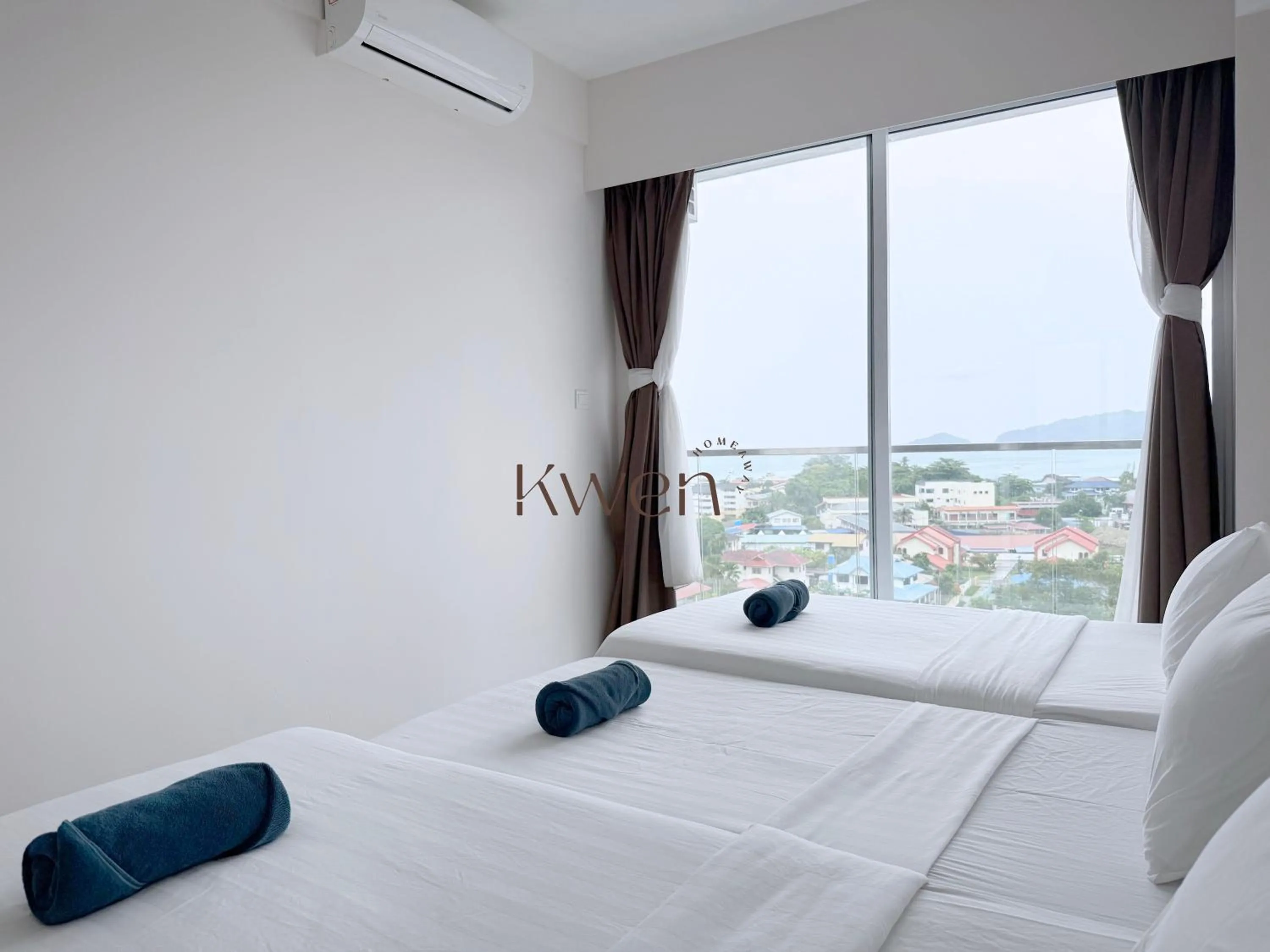 Bedroom, Bed in KWEN Suites-Tanjung Aru InfinityPool Seaview/Airport View