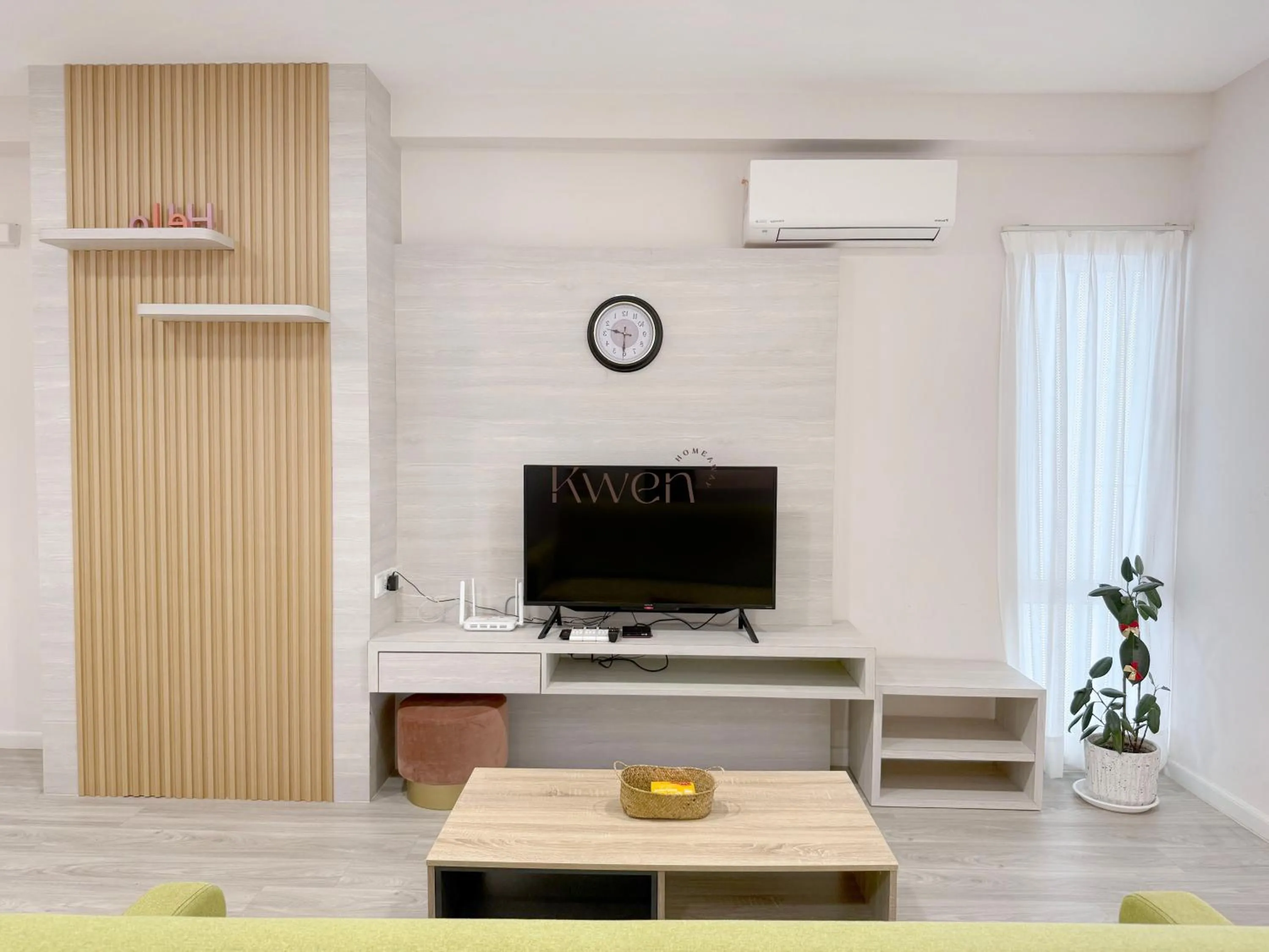 Living room in KWEN Suites-Tanjung Aru InfinityPool Seaview/Airport View