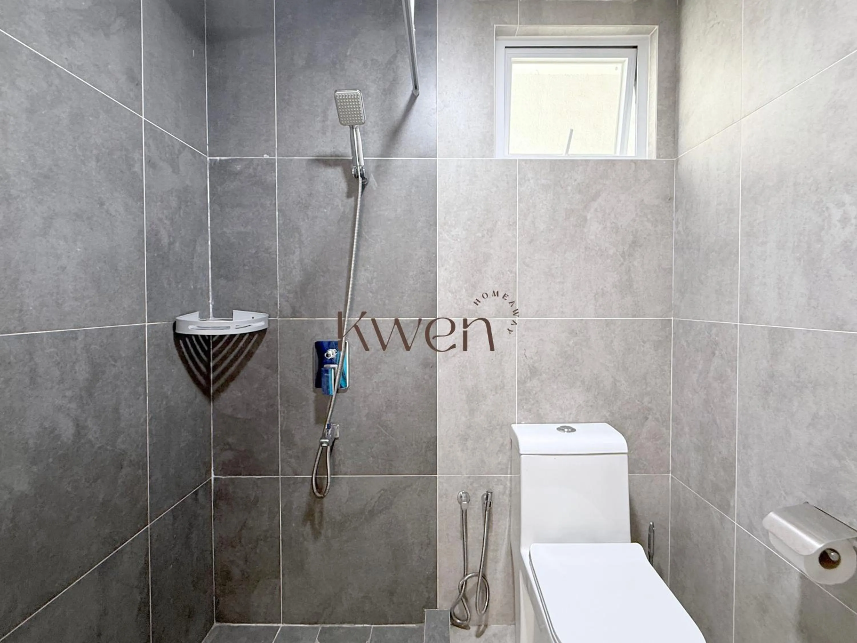 Bathroom in KWEN Suites-Tanjung Aru InfinityPool Seaview/Airport View