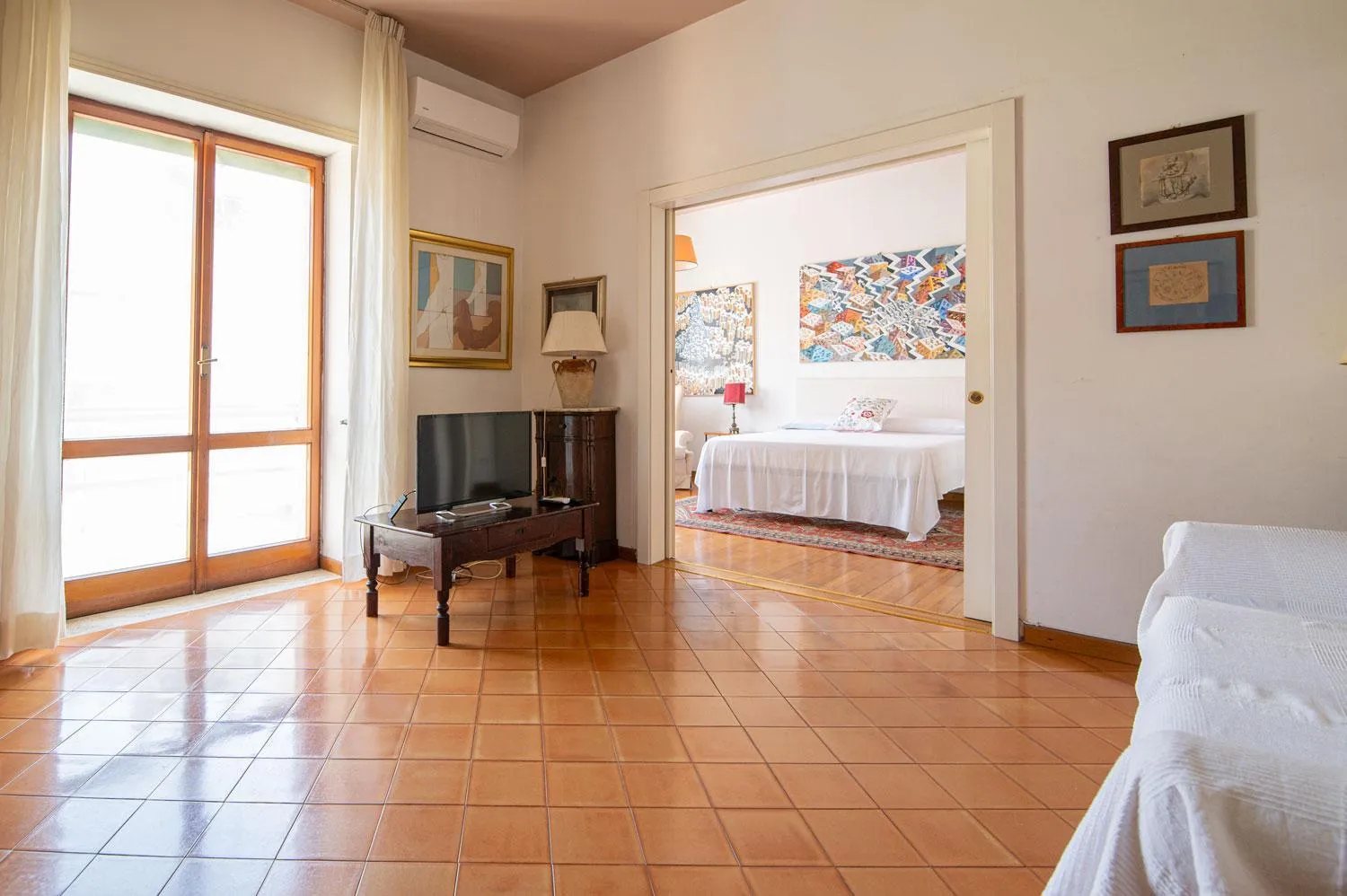 Communal lounge/ TV room, Bed in Dimore Romano