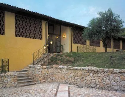 Facade/entrance in Monte Tondo Winery
