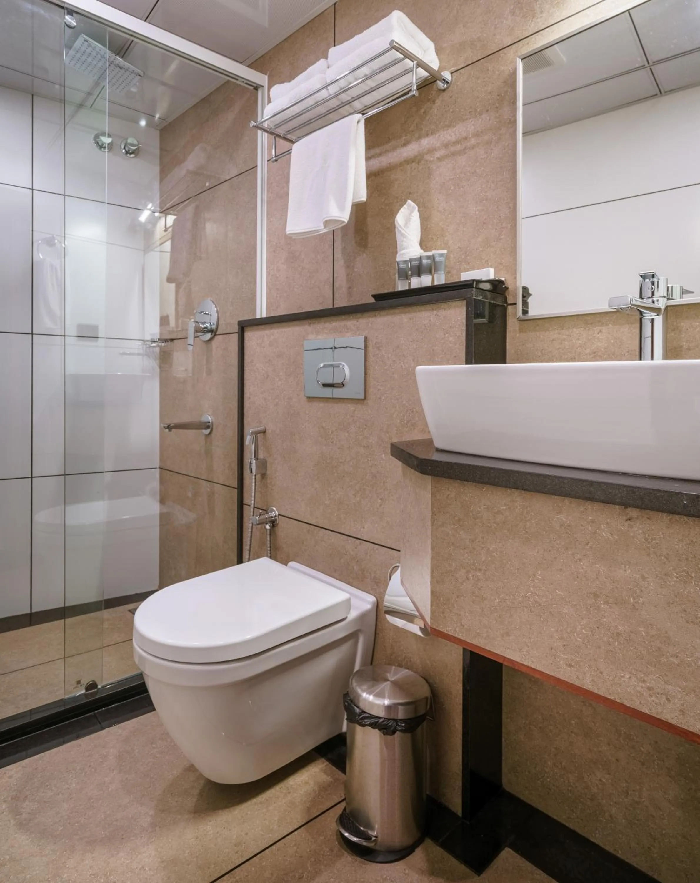 Bathroom in Townbridge Hotels & Suites