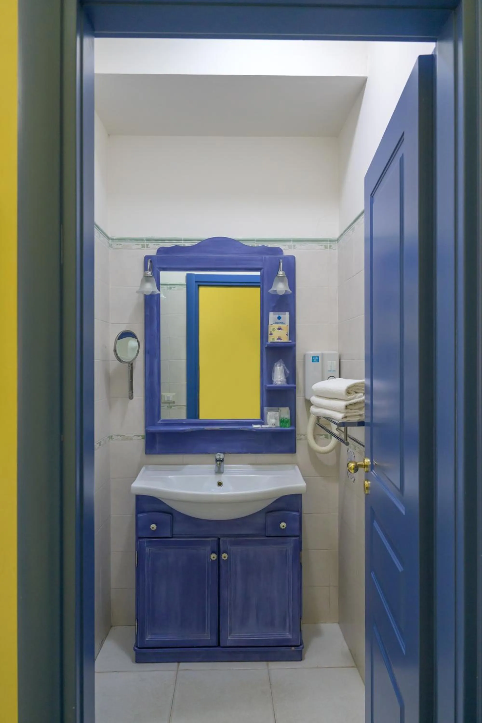 Bedroom in Hotel Centro Congressi Polo Nautico