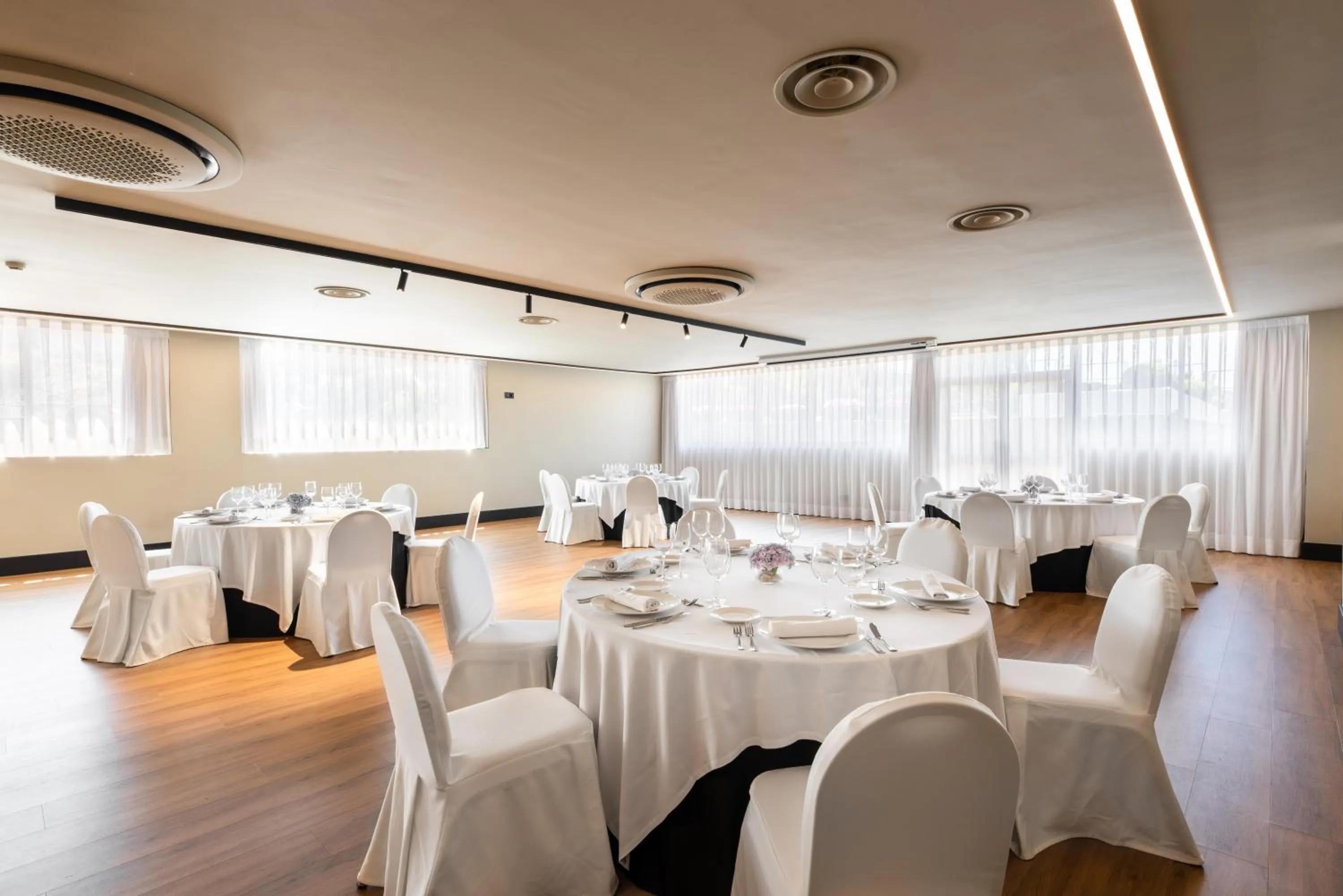 Banquet/Function facilities in Exe Peregrino