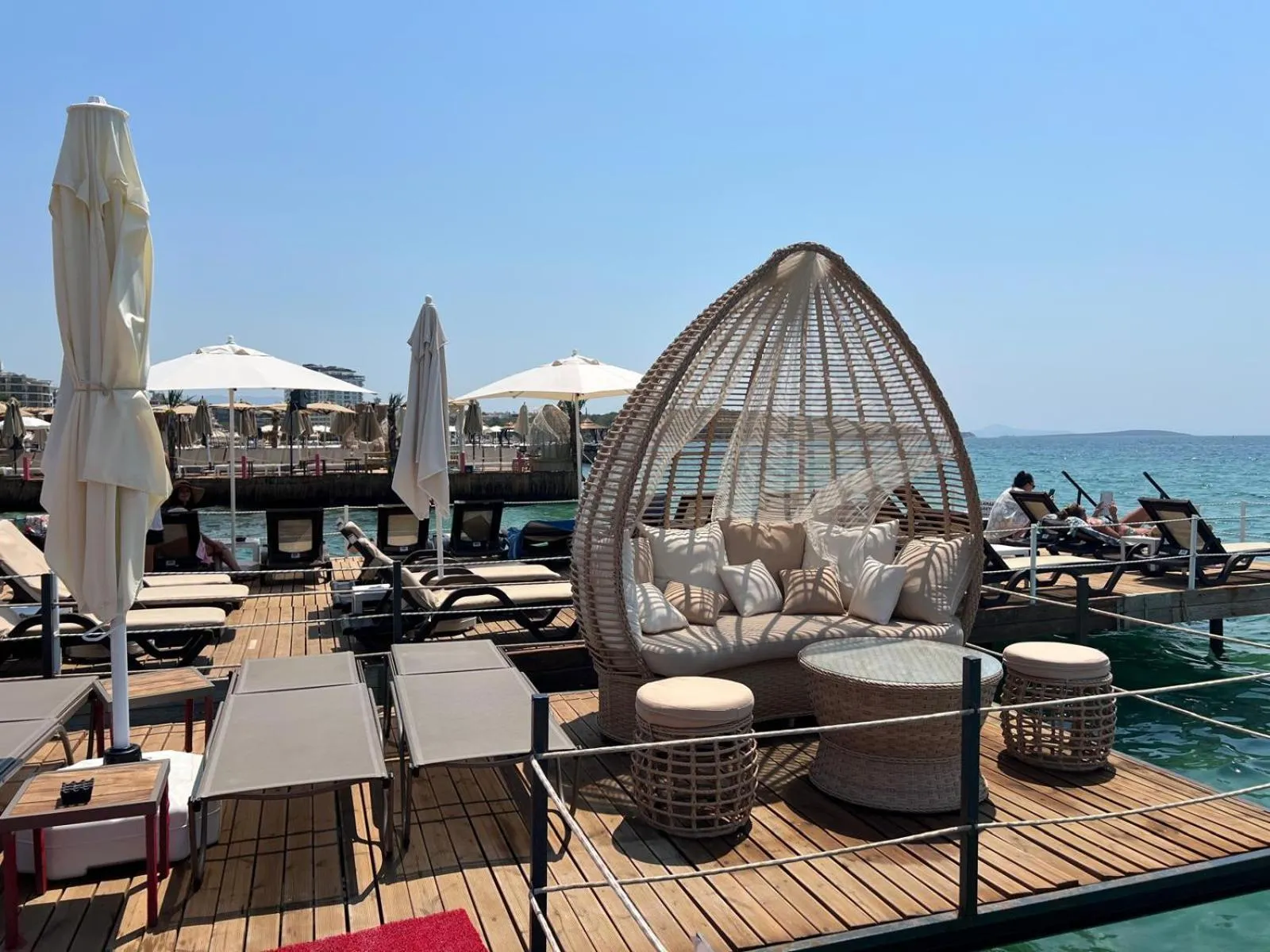 Property building in THE LEA HOTELS & SUITE