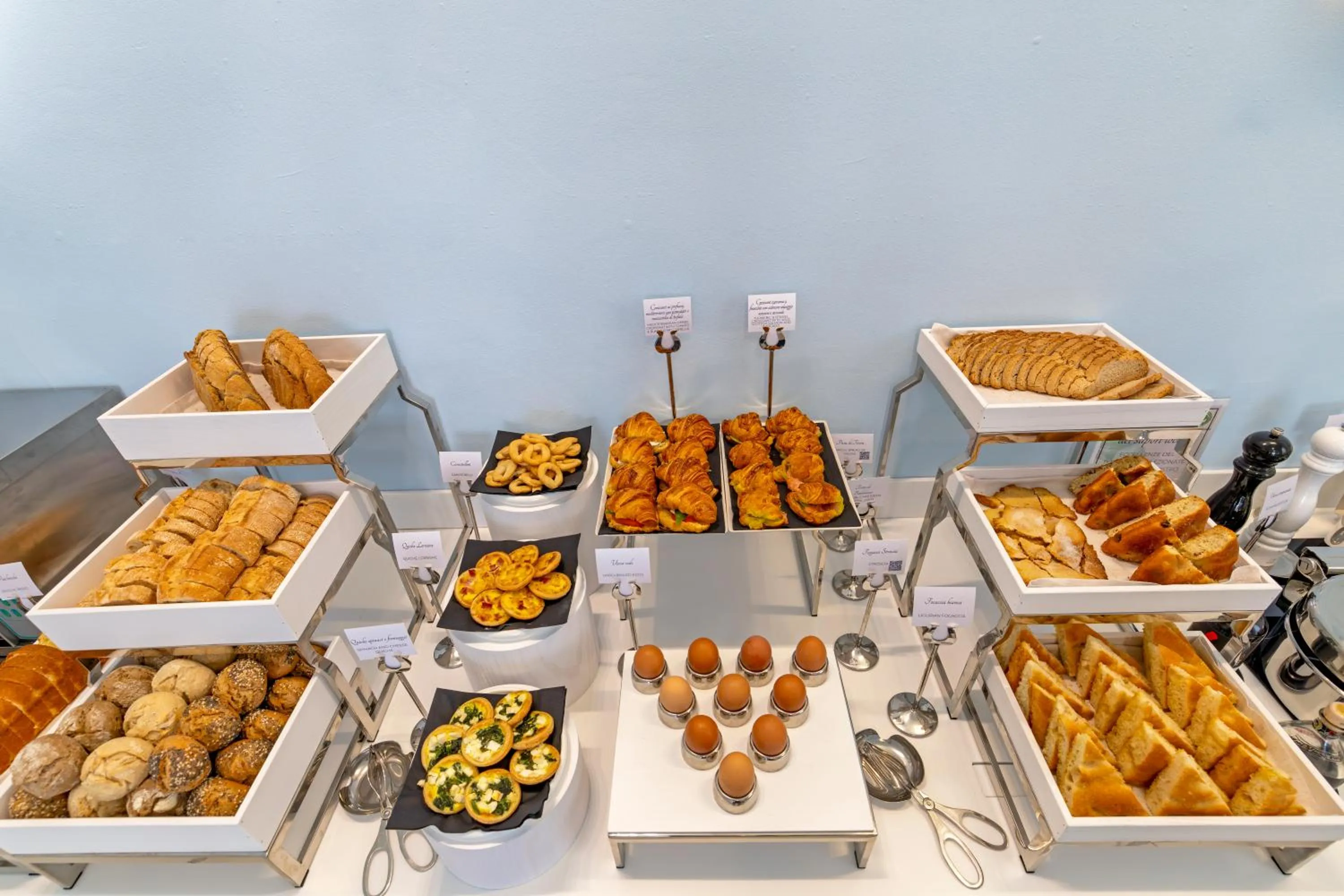 Breakfast in Miramare The Palace Resort