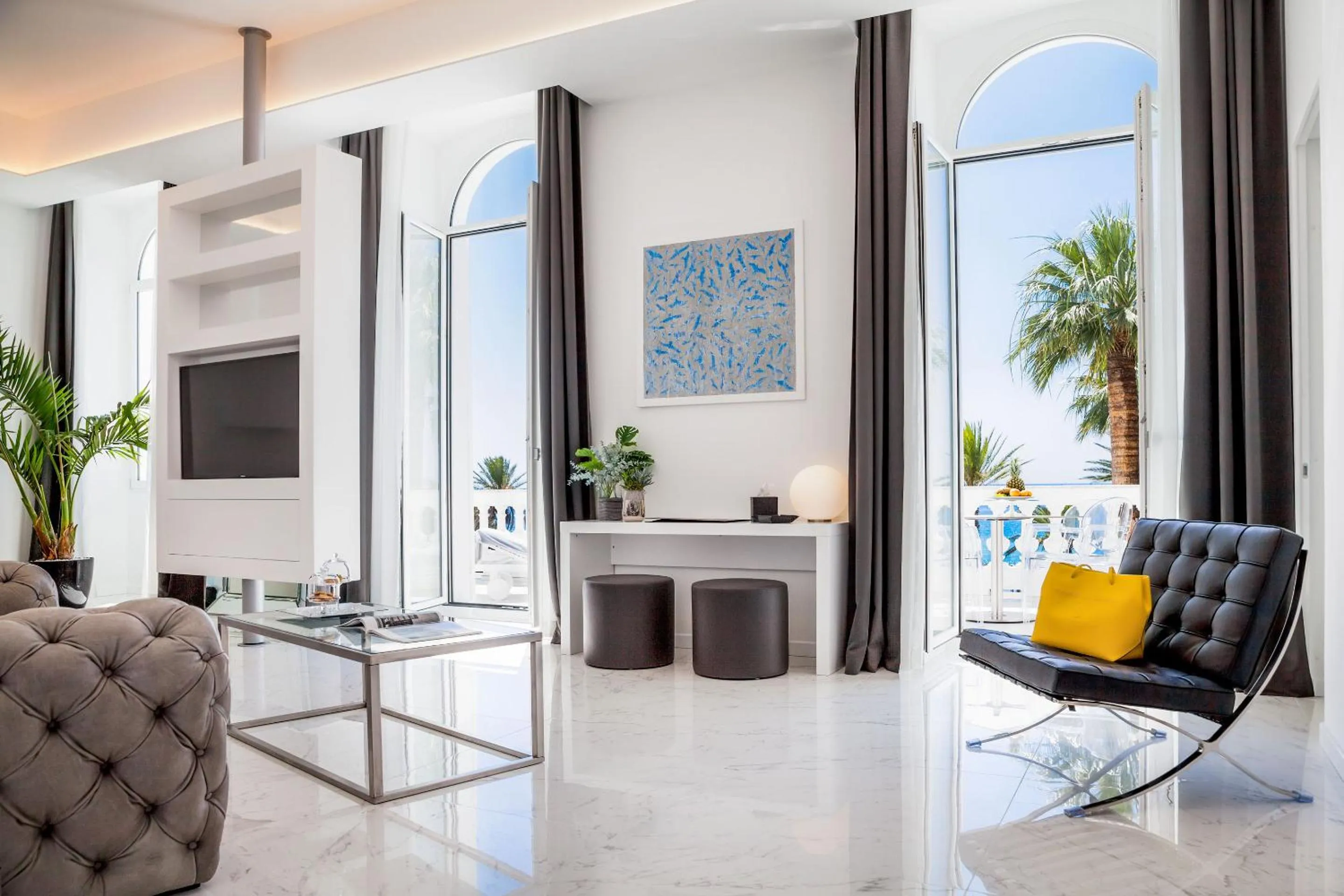 Living room in Miramare The Palace Resort