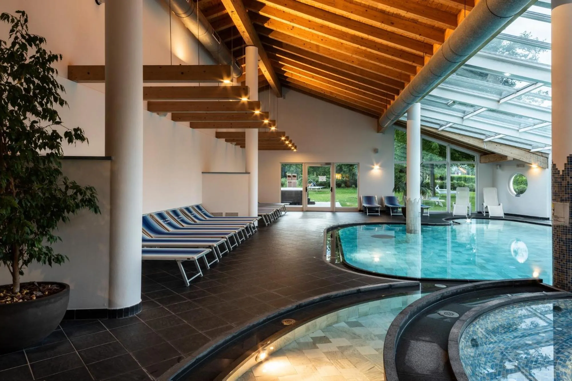 Spa and wellness centre/facilities in Hotel Al Sorriso Greenpark & Wellness