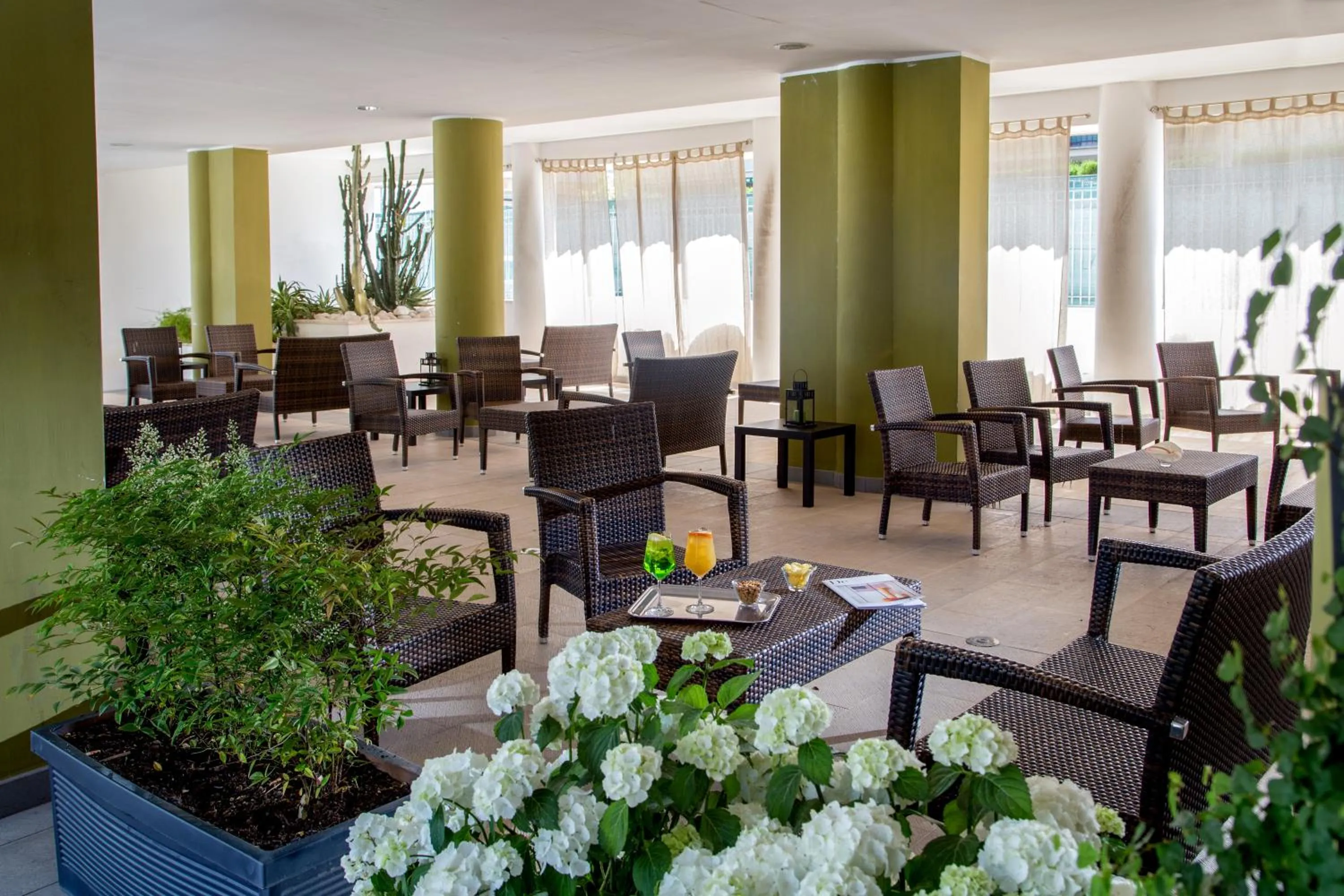Lounge or bar in Hotel Capannelle Roma