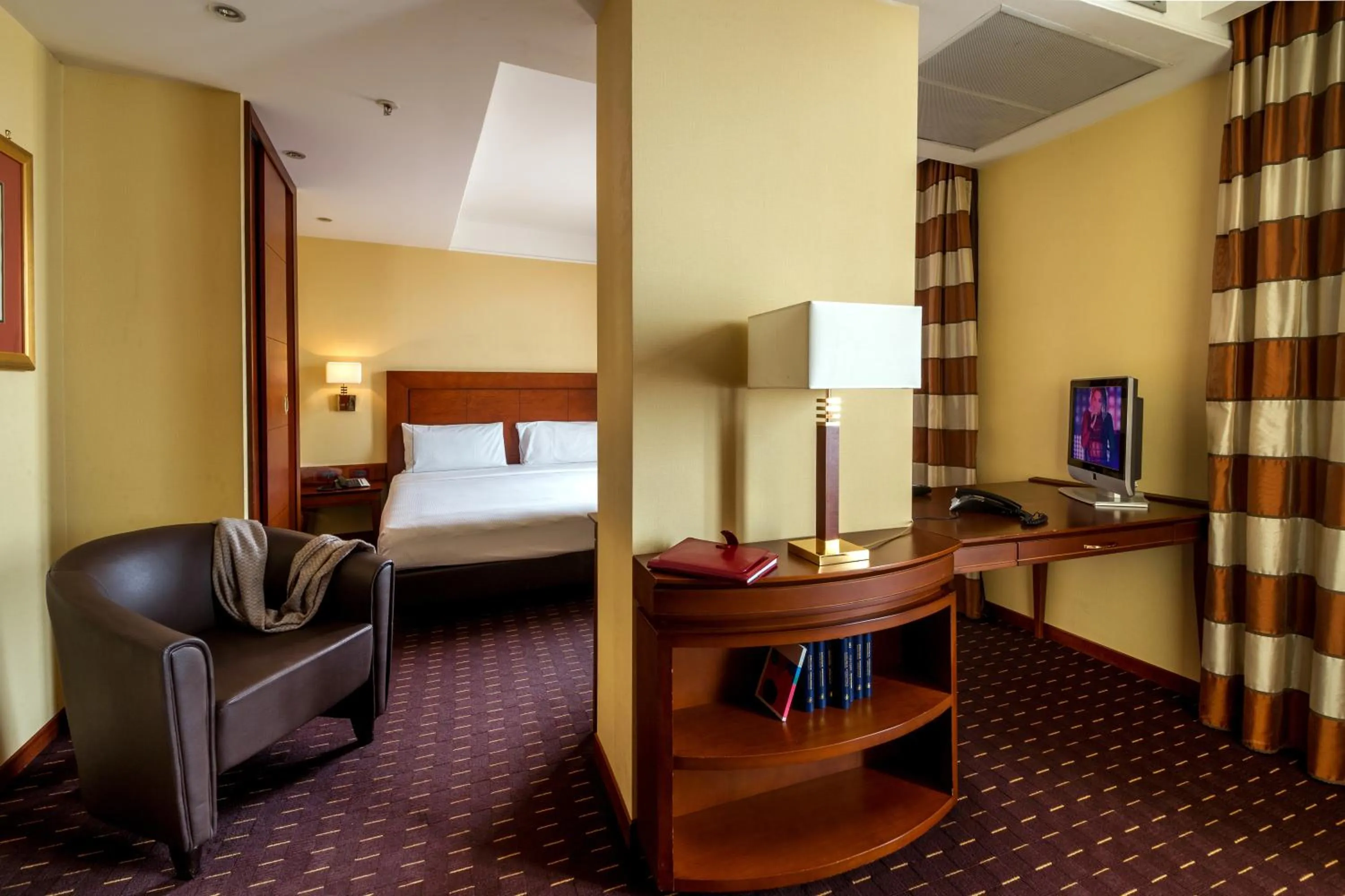 Decorative detail, Bed in Hotel Capannelle Roma