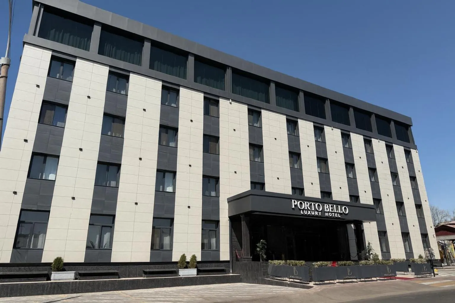 Property building in Porto Bello Hotel