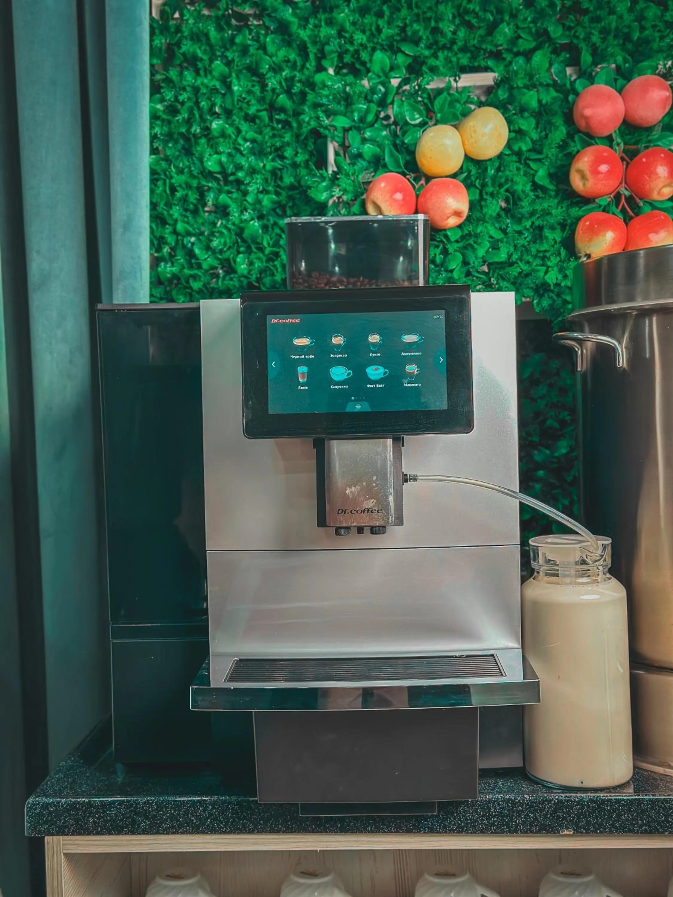 Coffee/tea facilities in Porto Bello Hotel