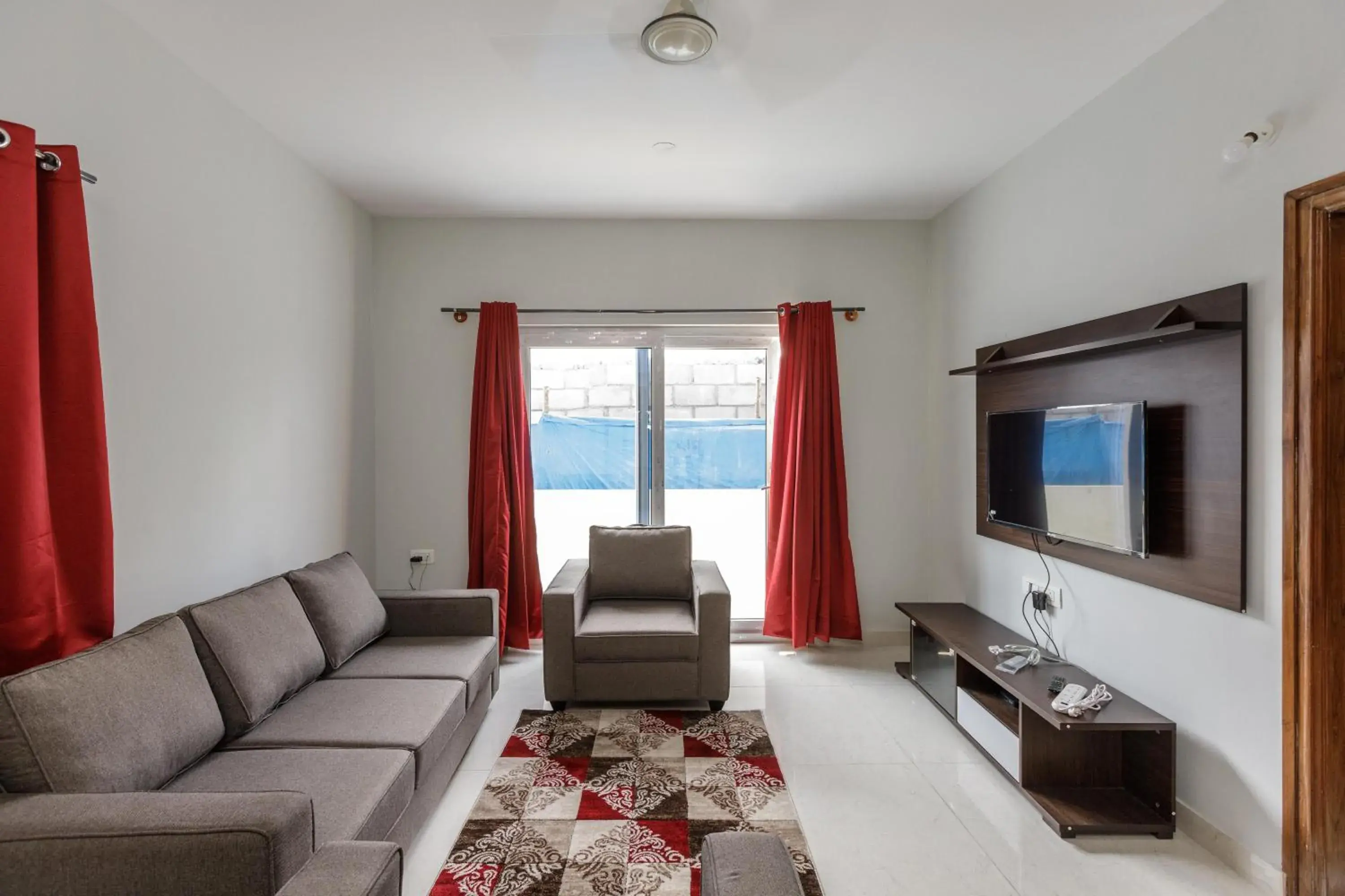 Pinnacle Serviced Apartments Pinnacle Serviced Apartments