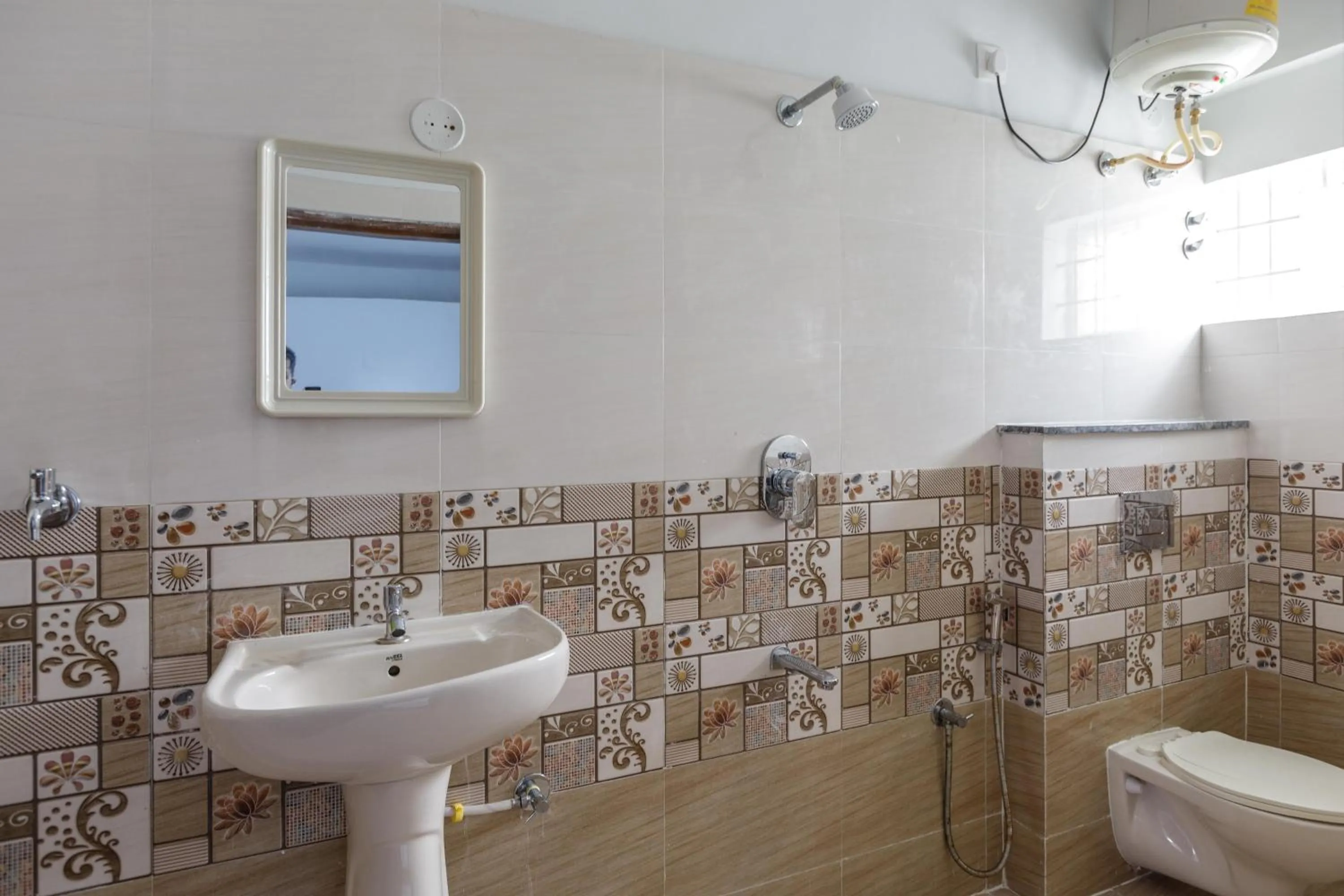 Shower in Pinnacle Serviced Apartments