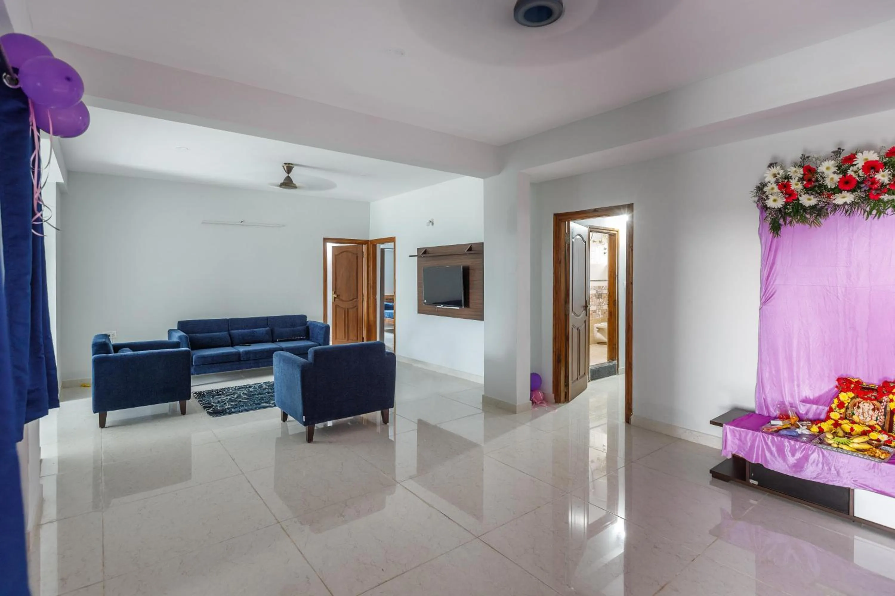 Living room in Pinnacle Serviced Apartments