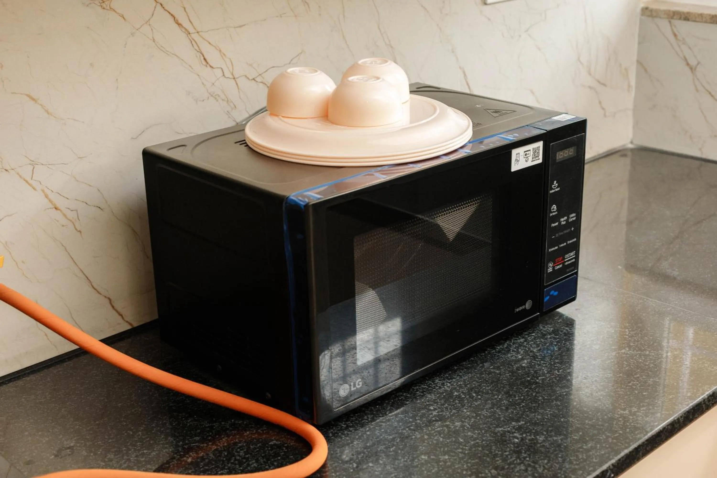 Kitchen or kitchenette in Pinnacle Serviced Apartments