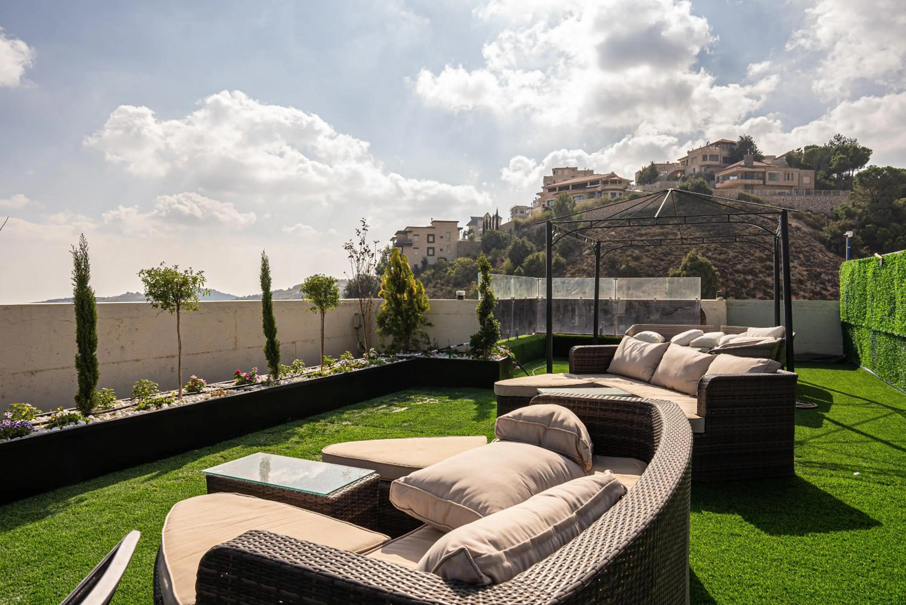 Balcony/Terrace in view hotel