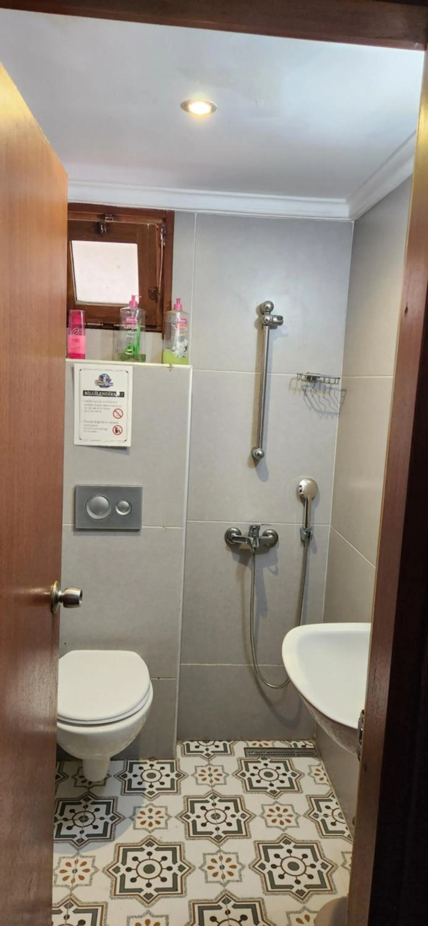 Bathroom in Stone House Hotel