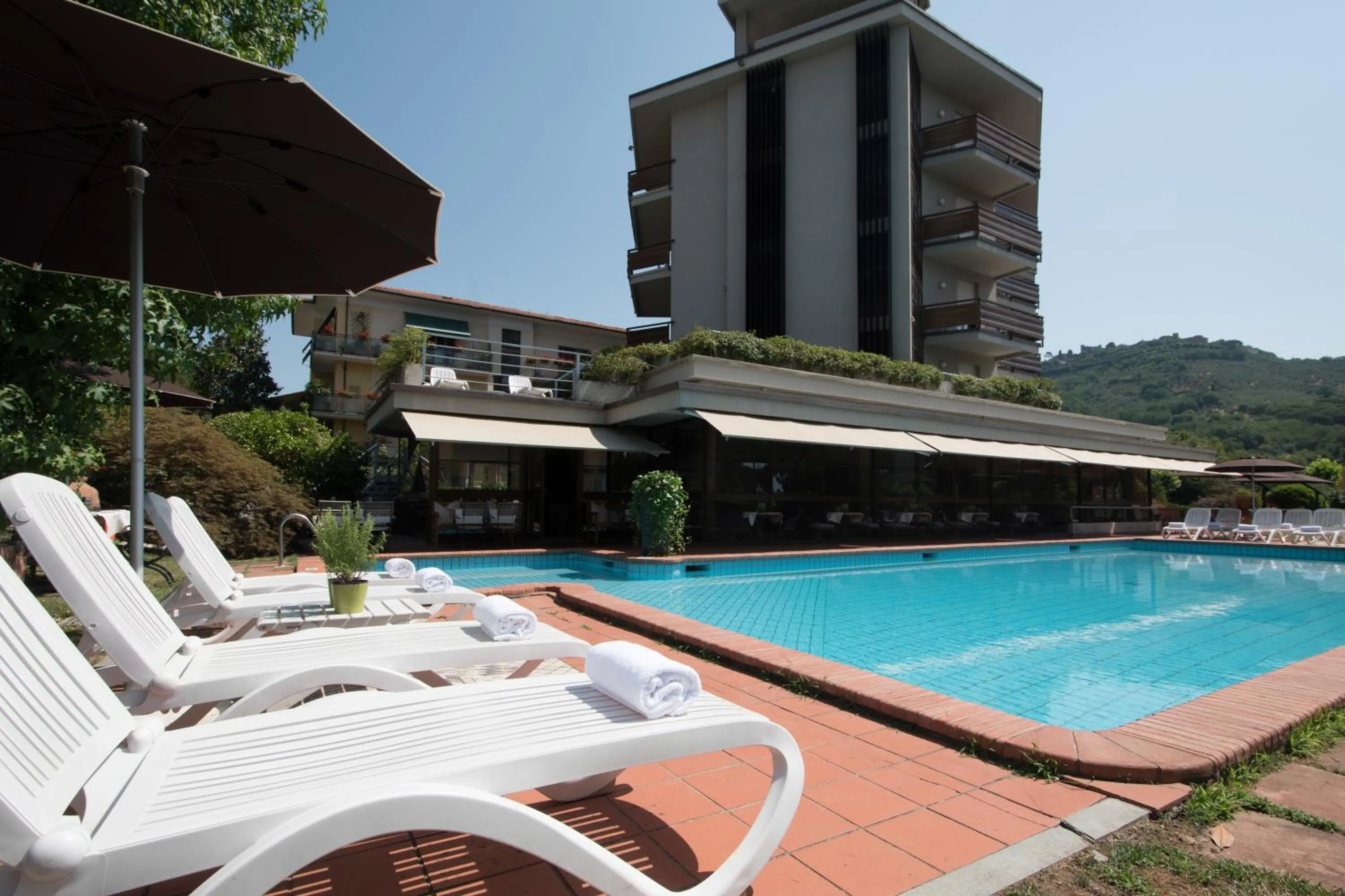 Swimming pool in Hotel Michelangelo & Day SPA