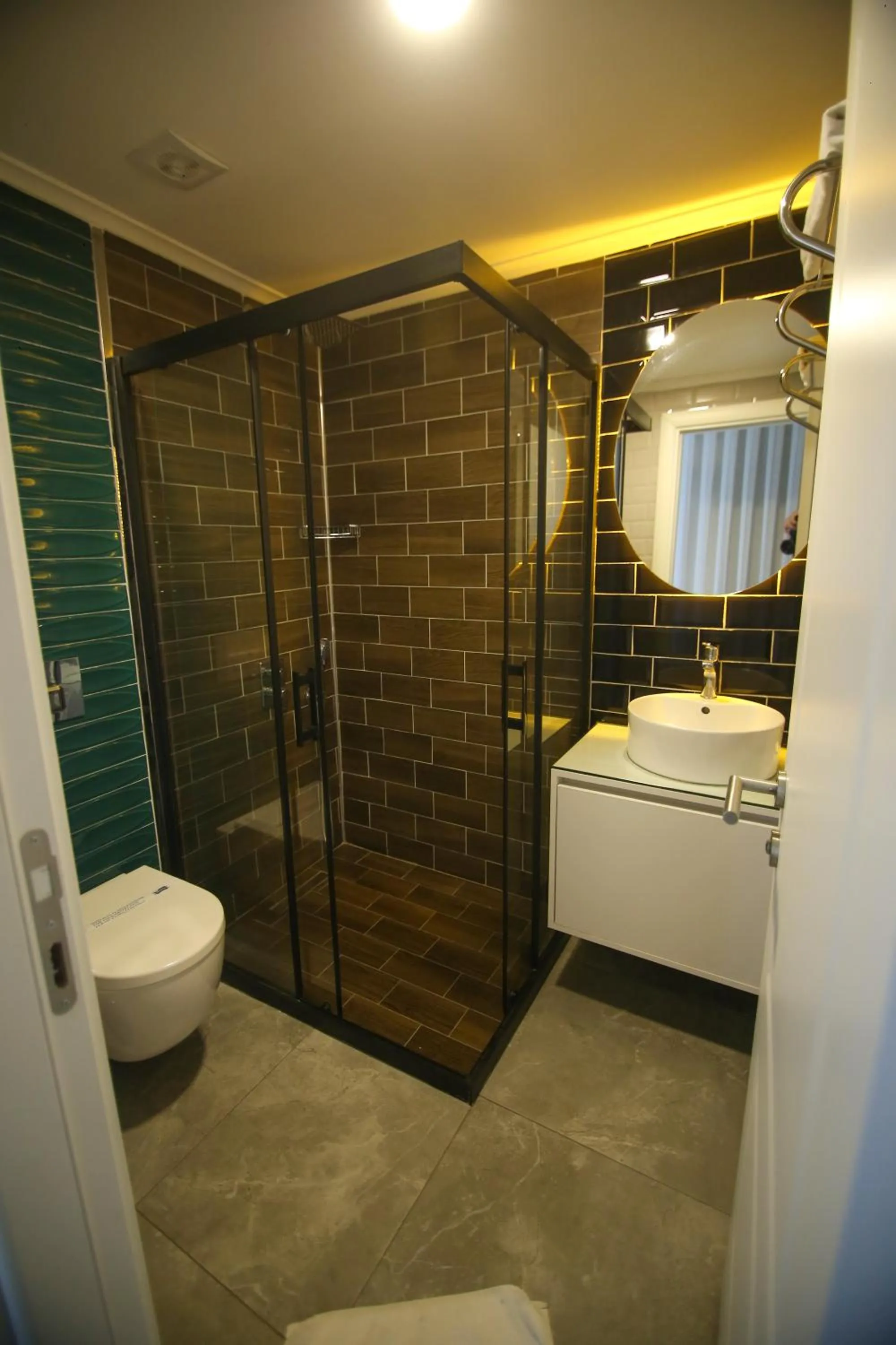 Bathroom in ÇEVİK PALACE HOTEL