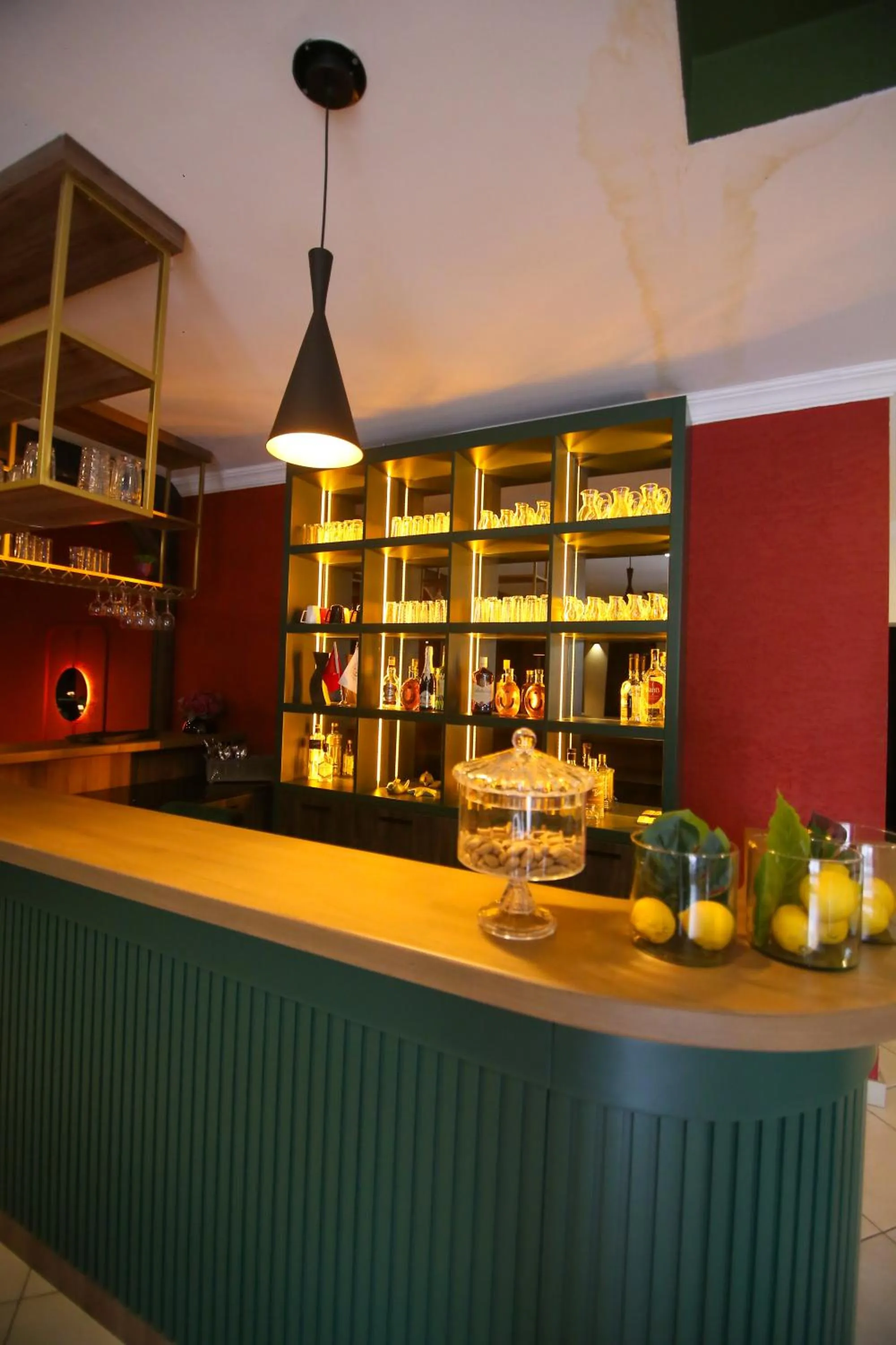 Restaurant/places to eat in ÇEVİK PALACE HOTEL