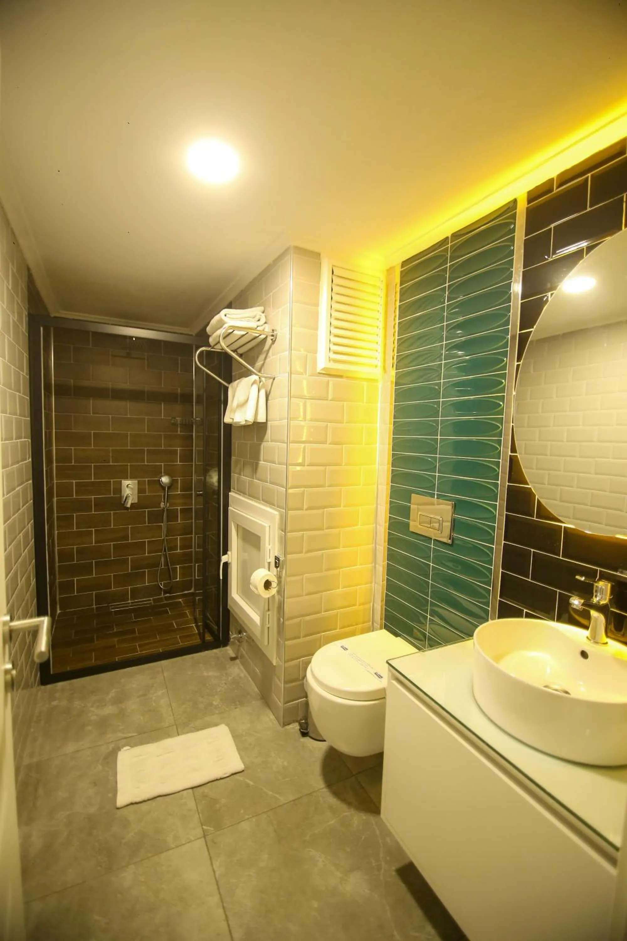 Bathroom in ÇEVİK PALACE HOTEL