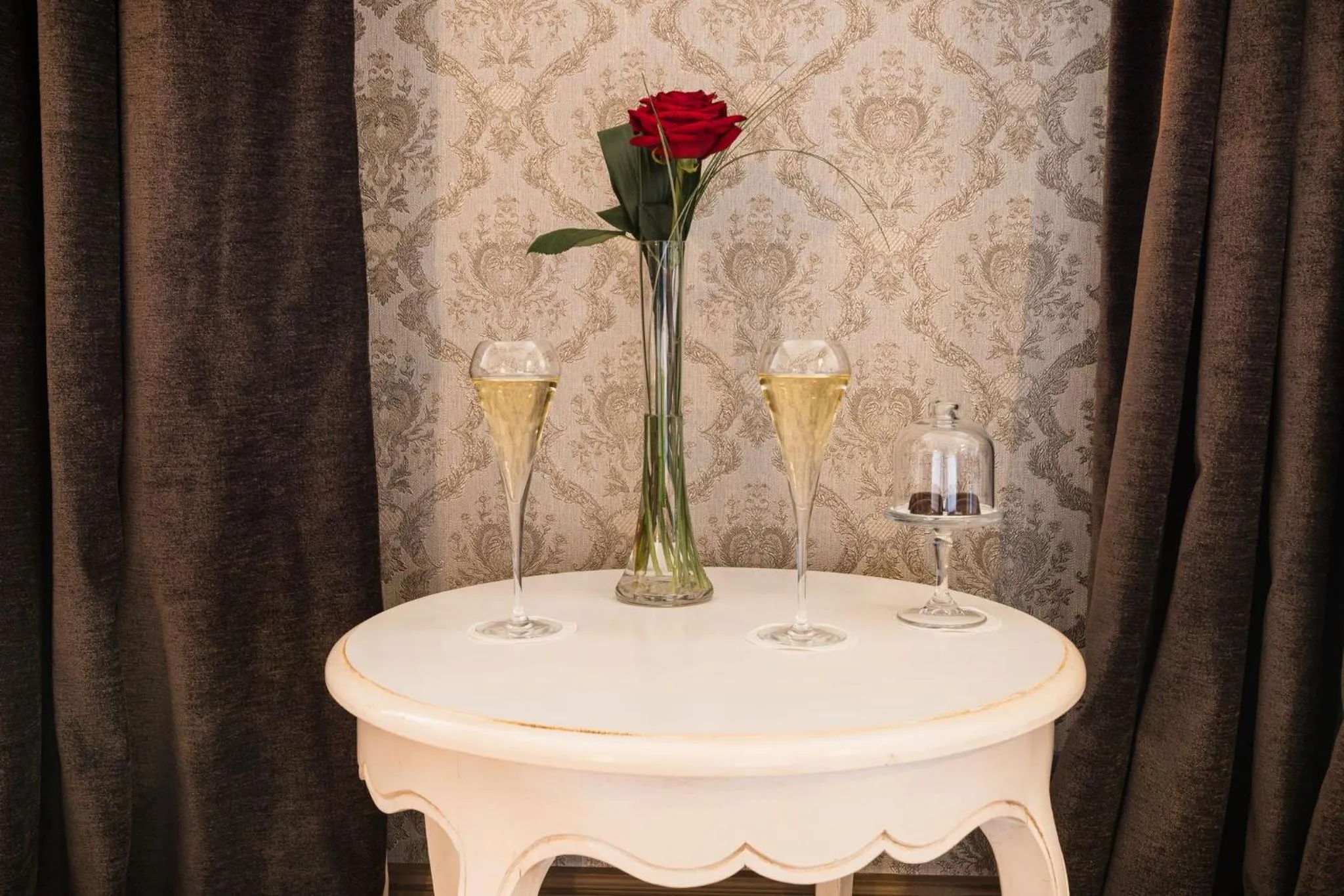 Bedroom in LE PETIT MANOIR