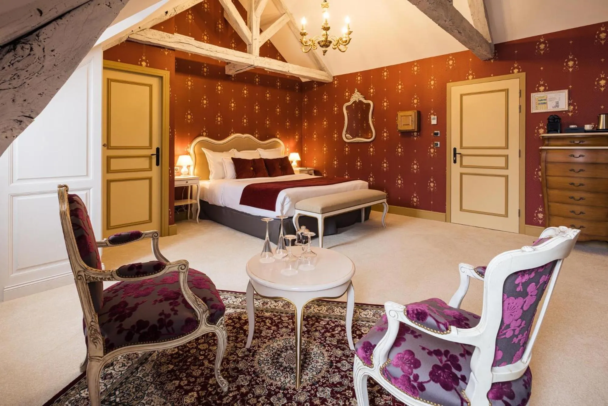 Photo of the whole room, Bed in LE PETIT MANOIR