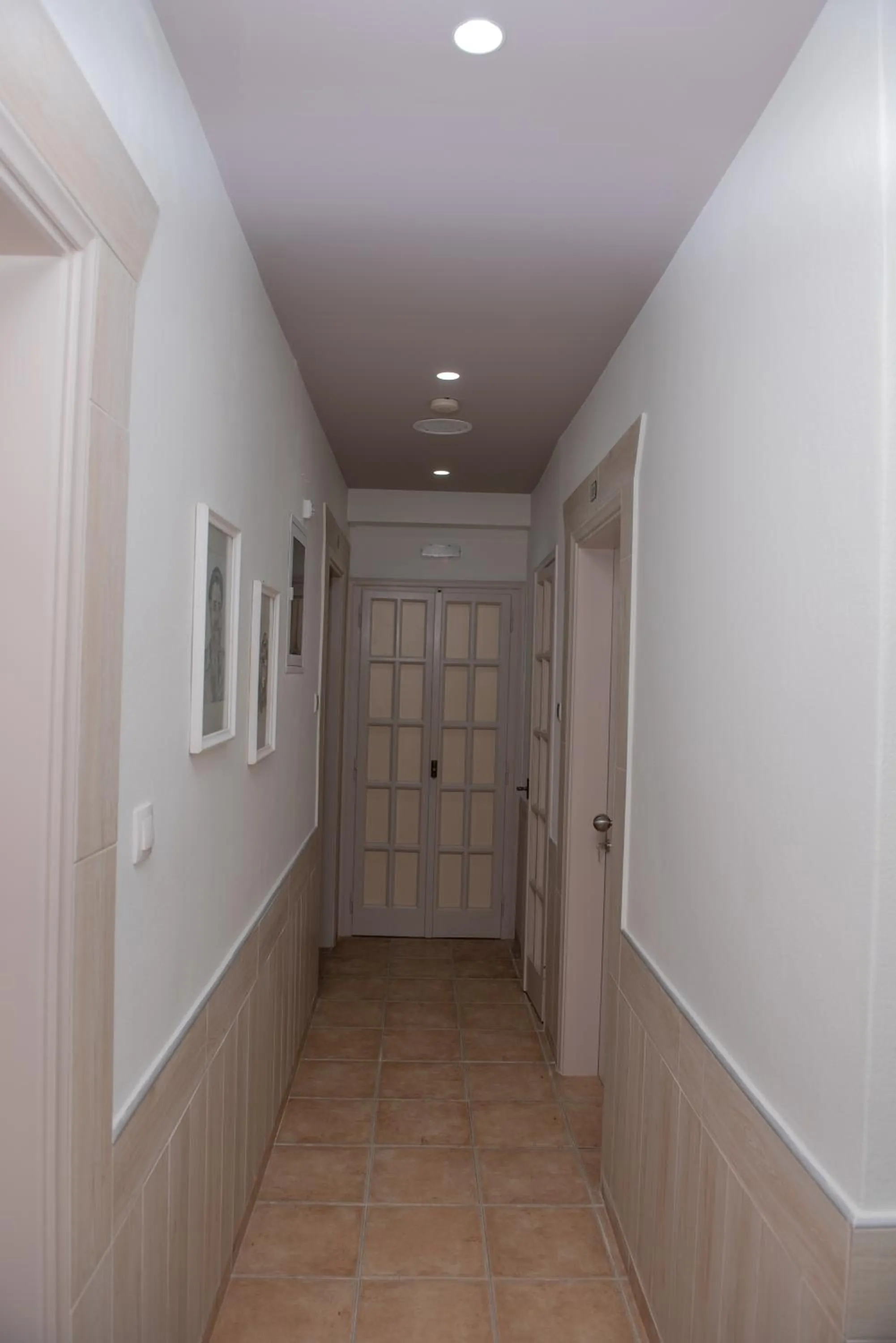 Facade/entrance in Tsaner Apartment and Rooms