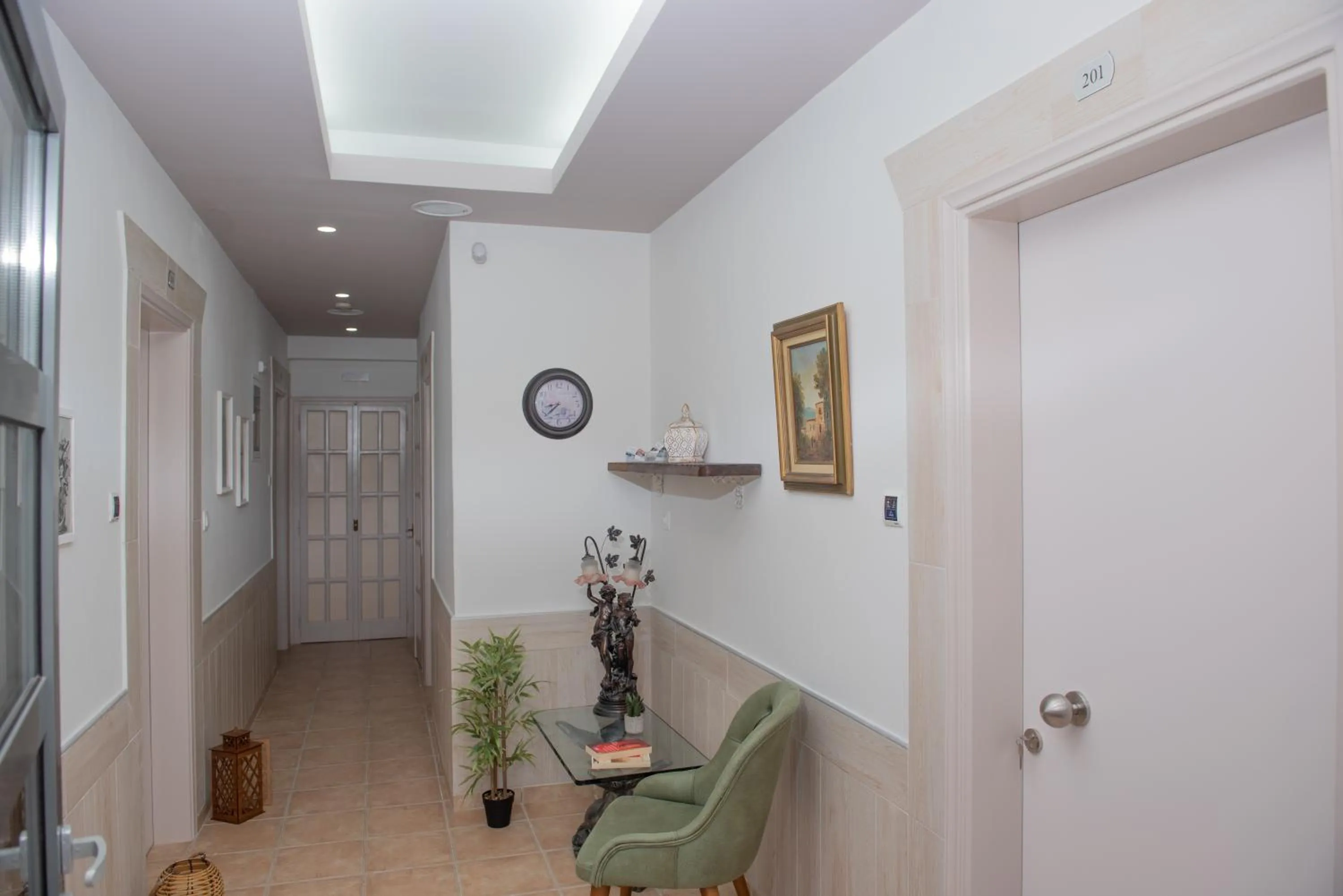 Decorative detail in Tsaner Apartment and Rooms