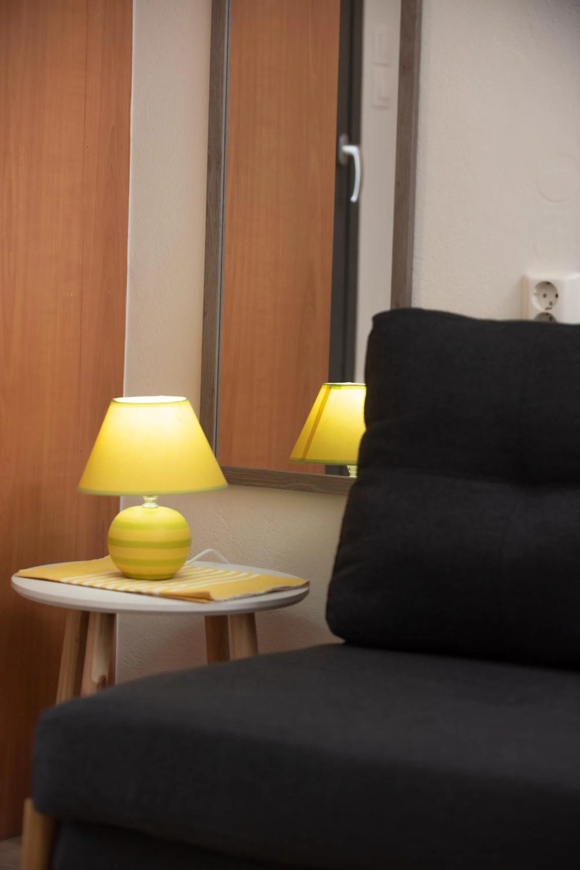 Seating area in Tsaner Apartment and Rooms