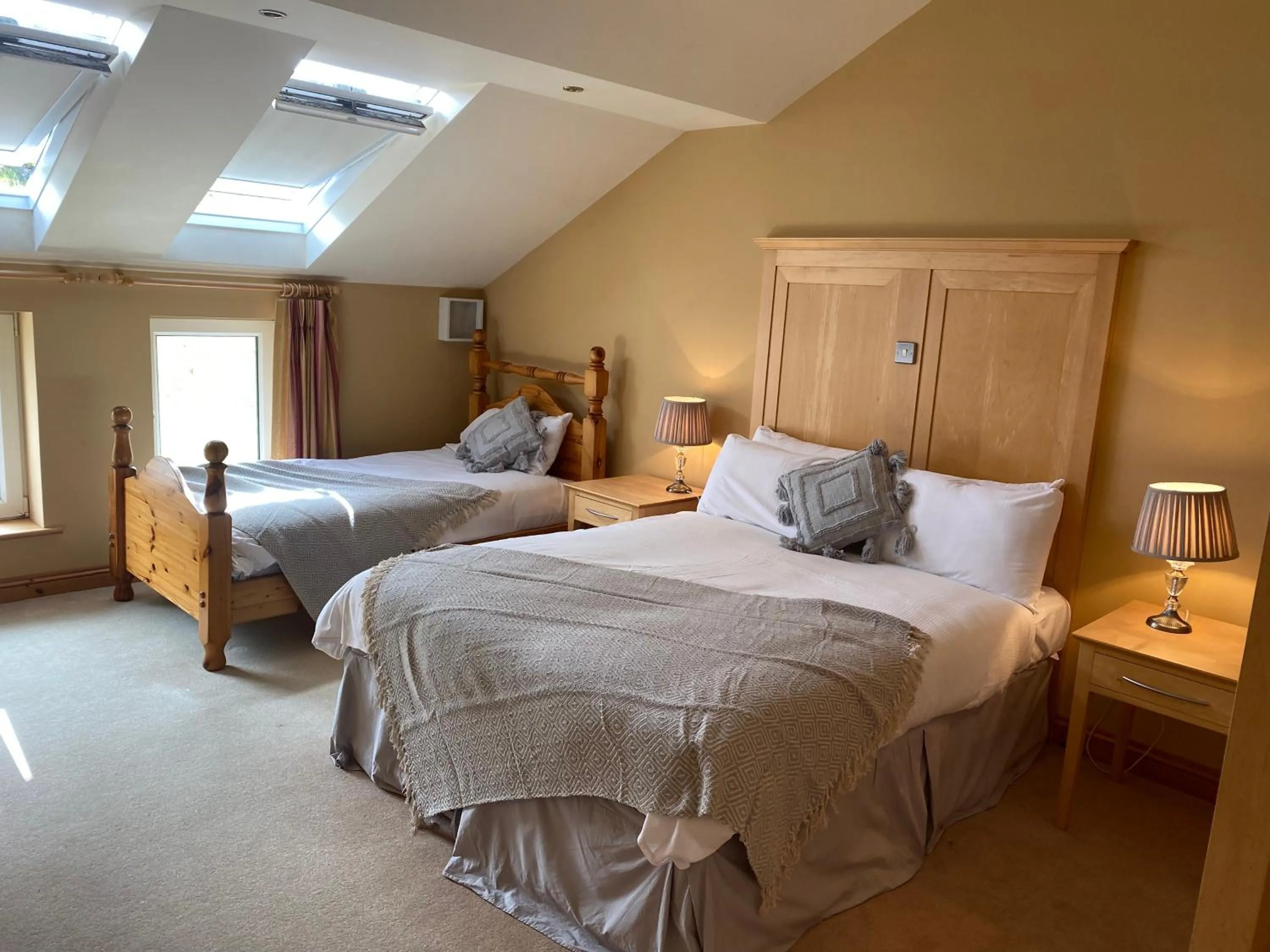 Bed in Atlantic Lodge