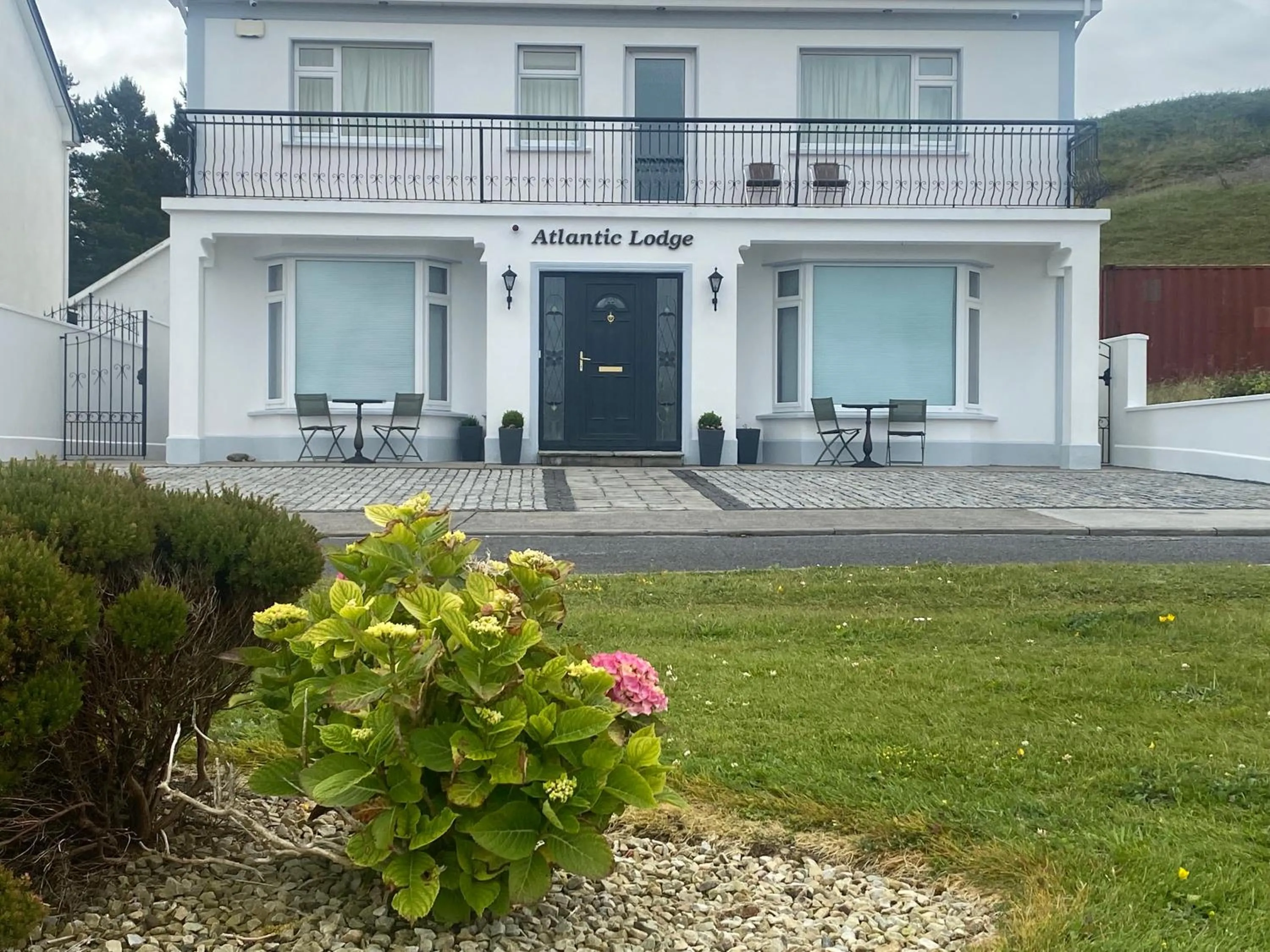 Property building in Atlantic Lodge