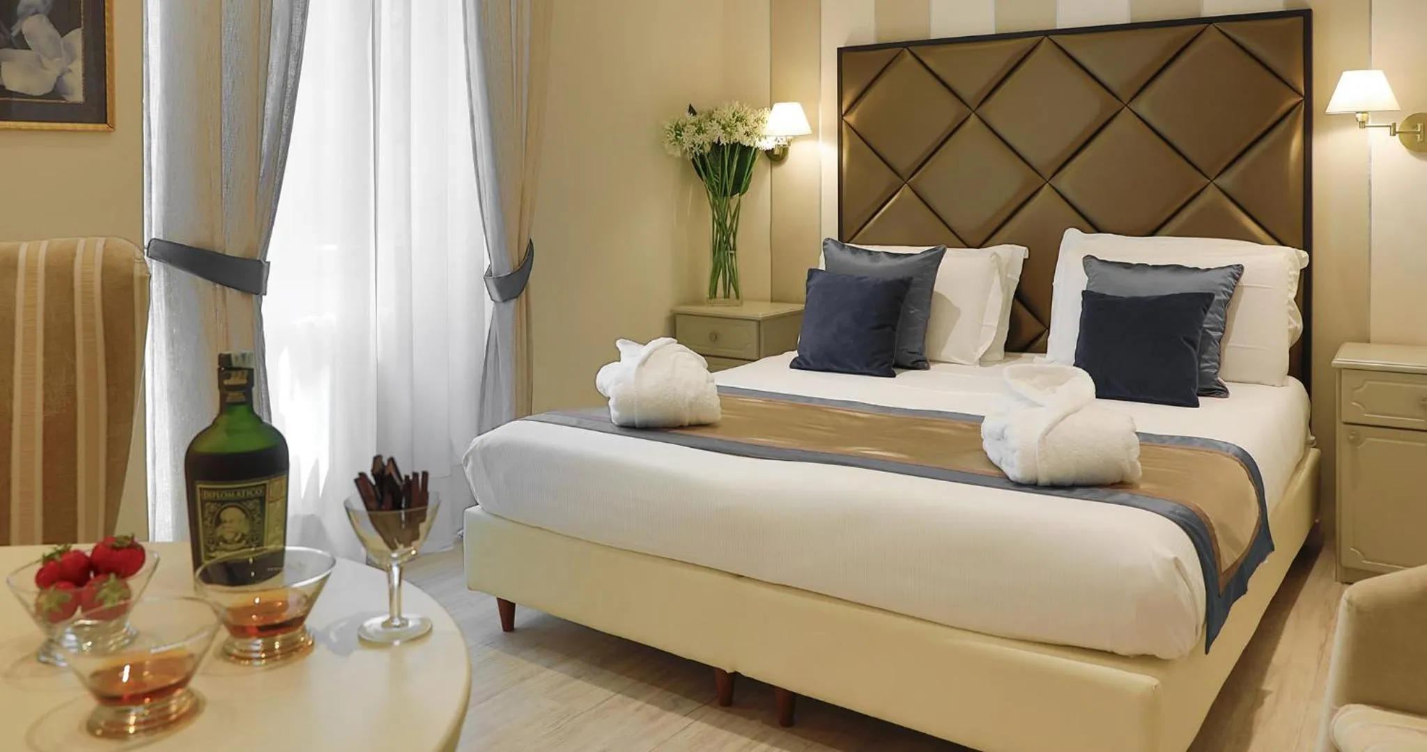 Bed in Hotel Tigullio Et De Milan