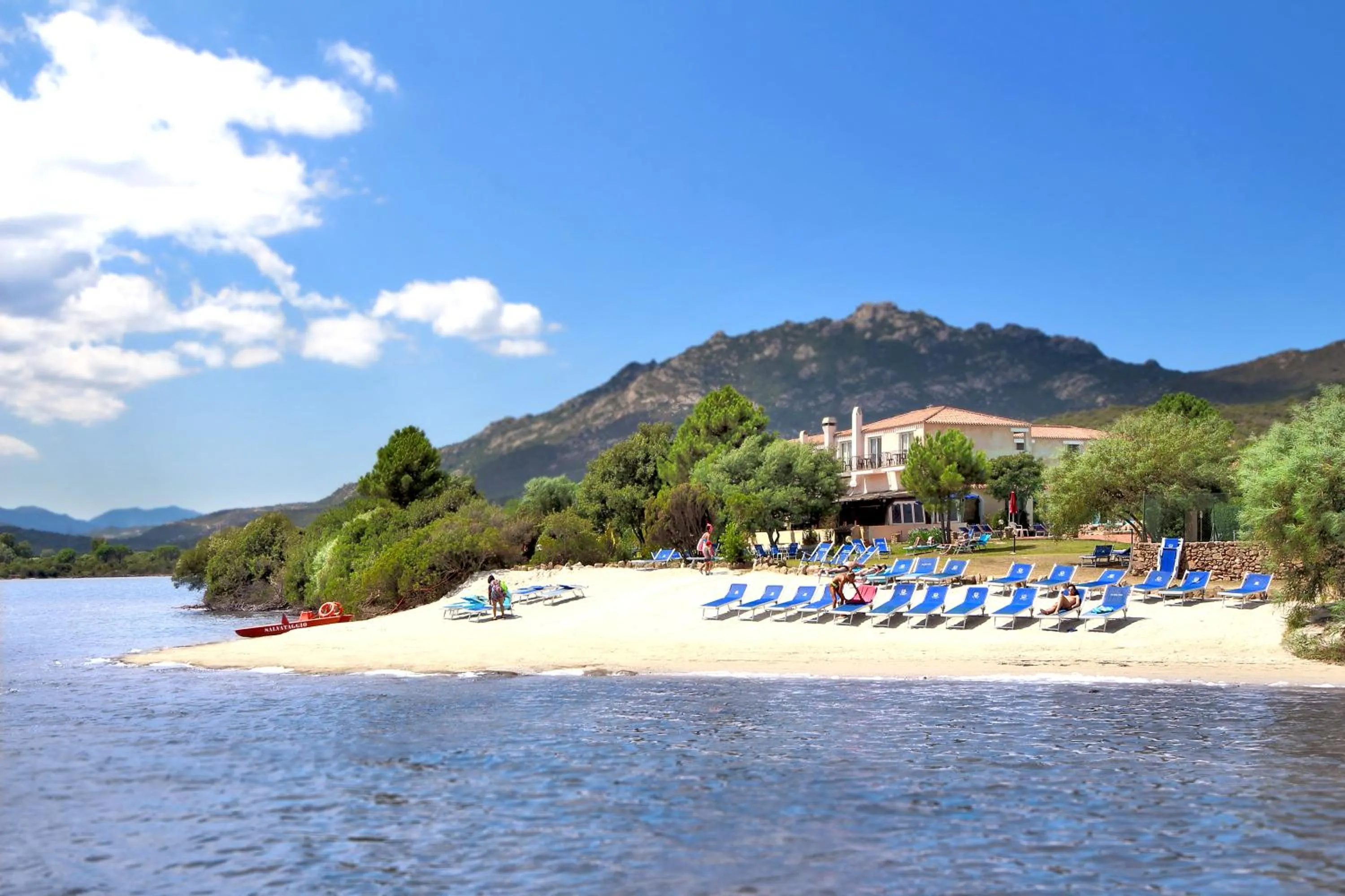 Beach in Colonna Hotel Du Golf
