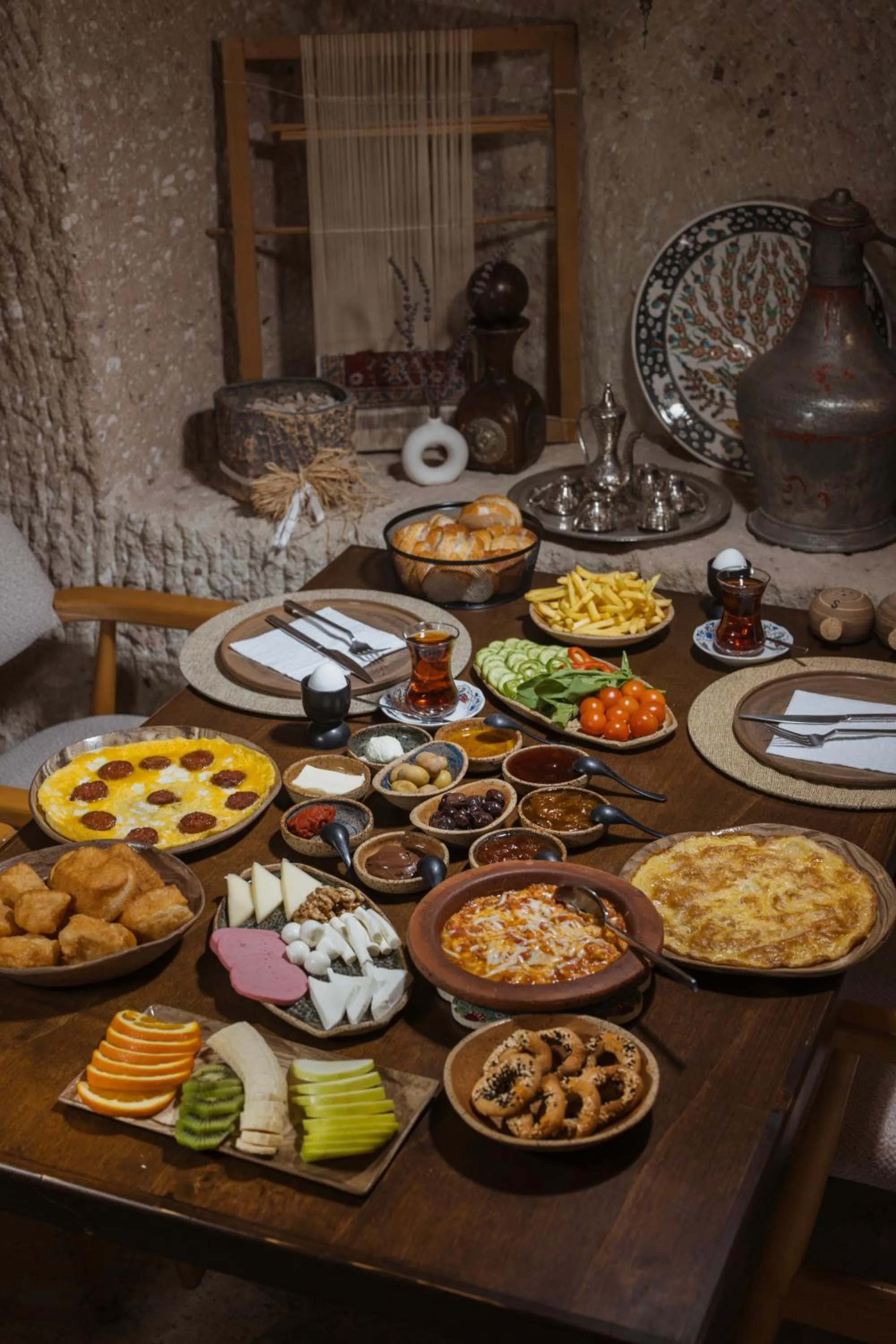 Restaurant/places to eat in Kayata Cave Suites Special Class