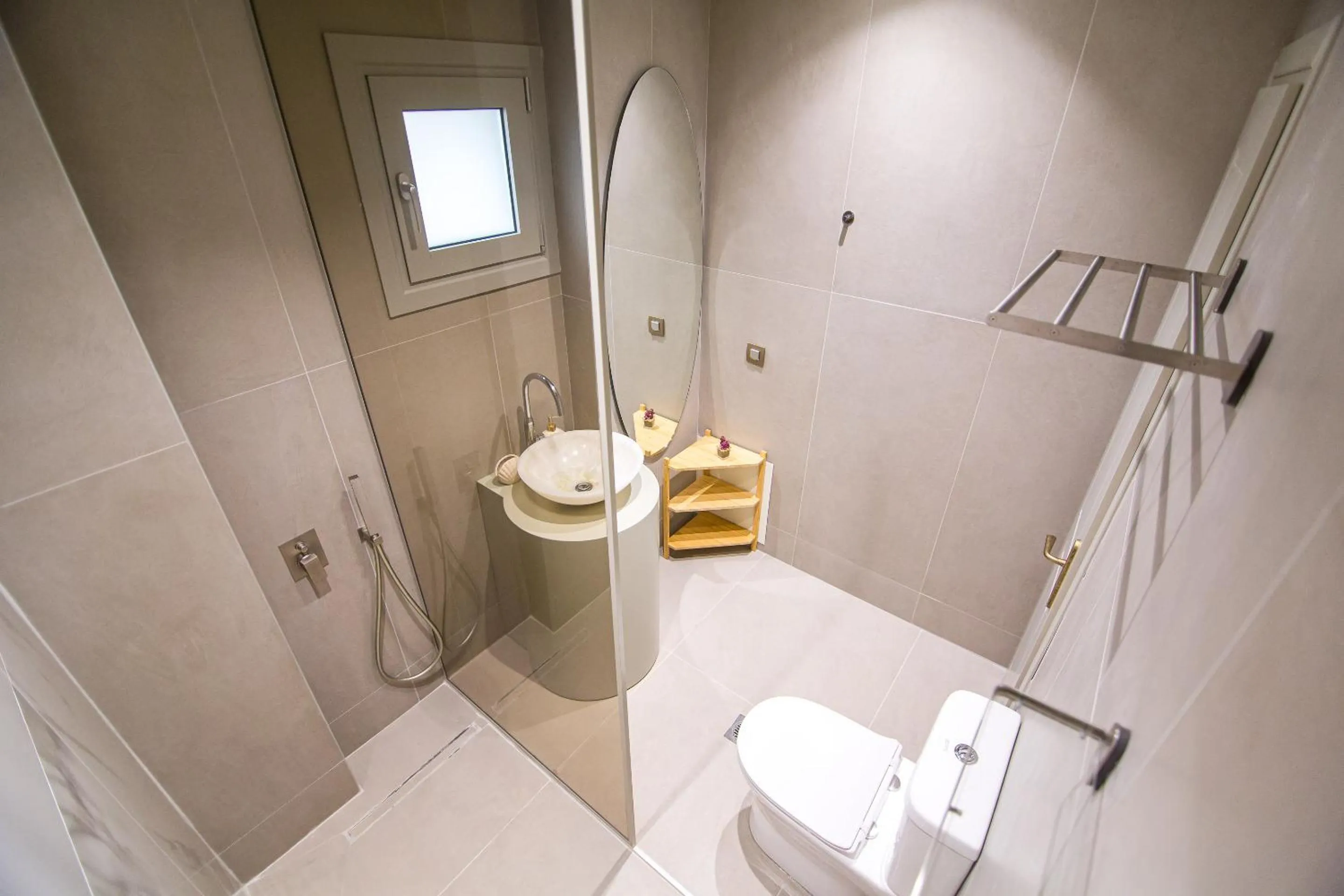 Shower in IO Luxury Pool & Hot Tub Suites