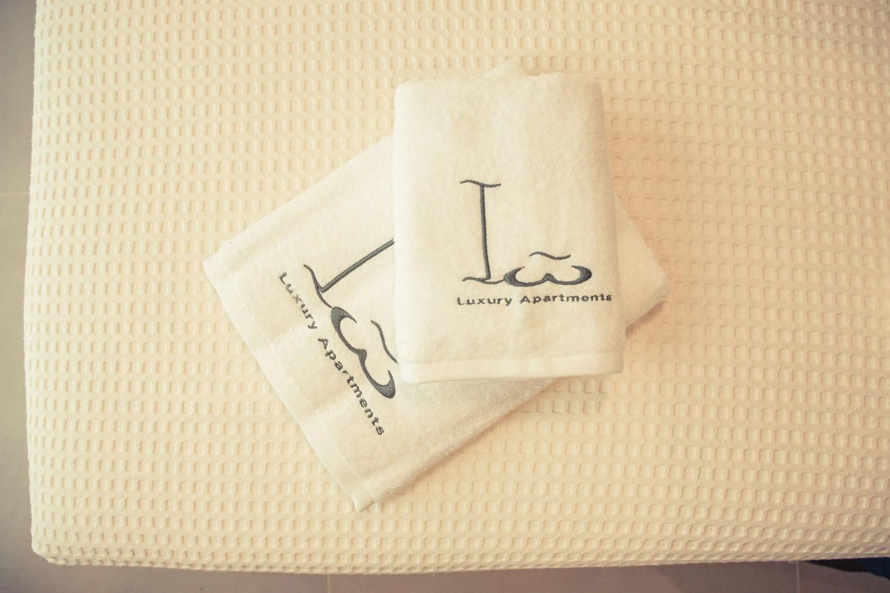 towels in IO Luxury Pool & Hot Tub Suites