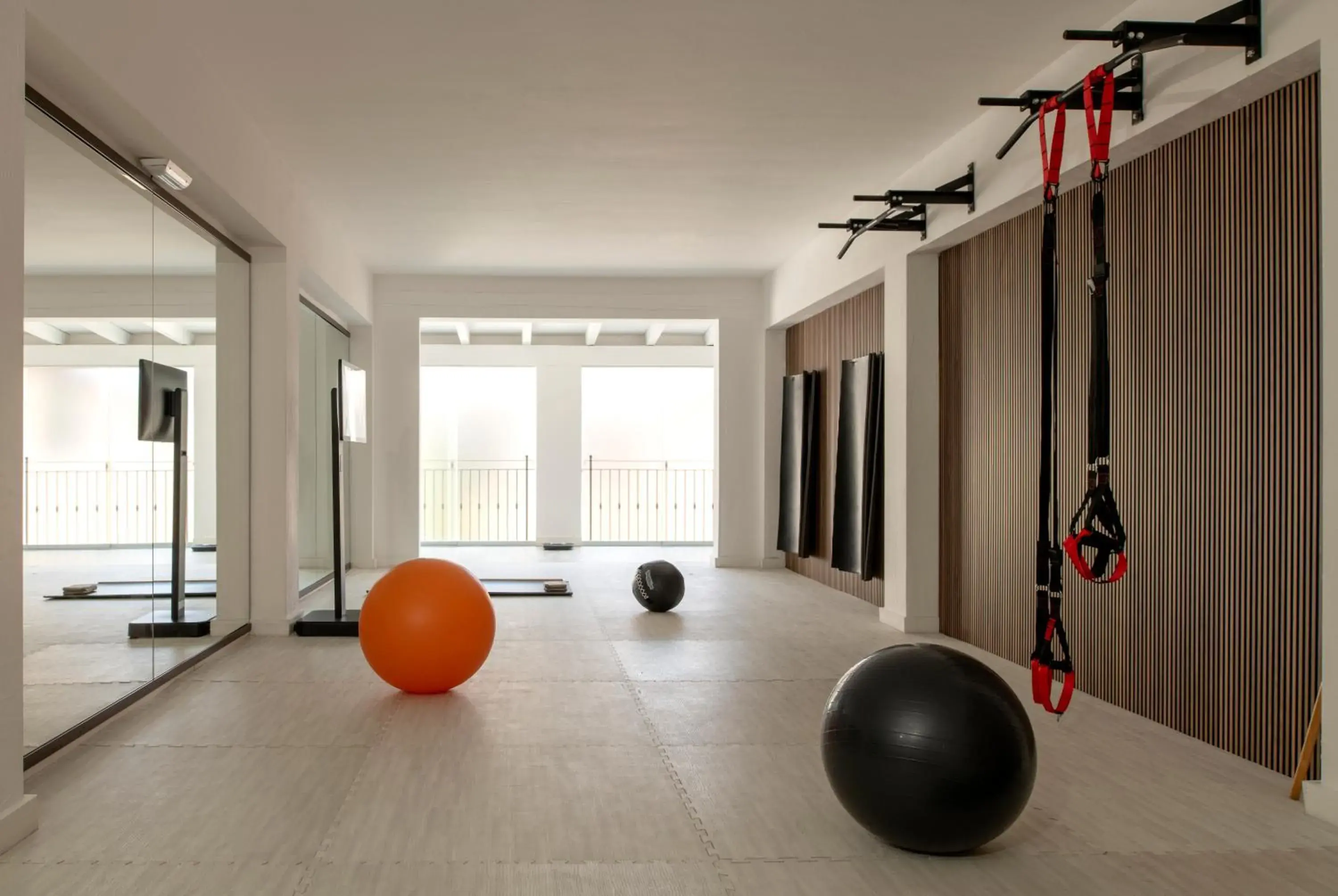 Fitness centre/facilities in CPH | Pevero Hotel Fitness centre/facilities in CPH | Pevero Hotel