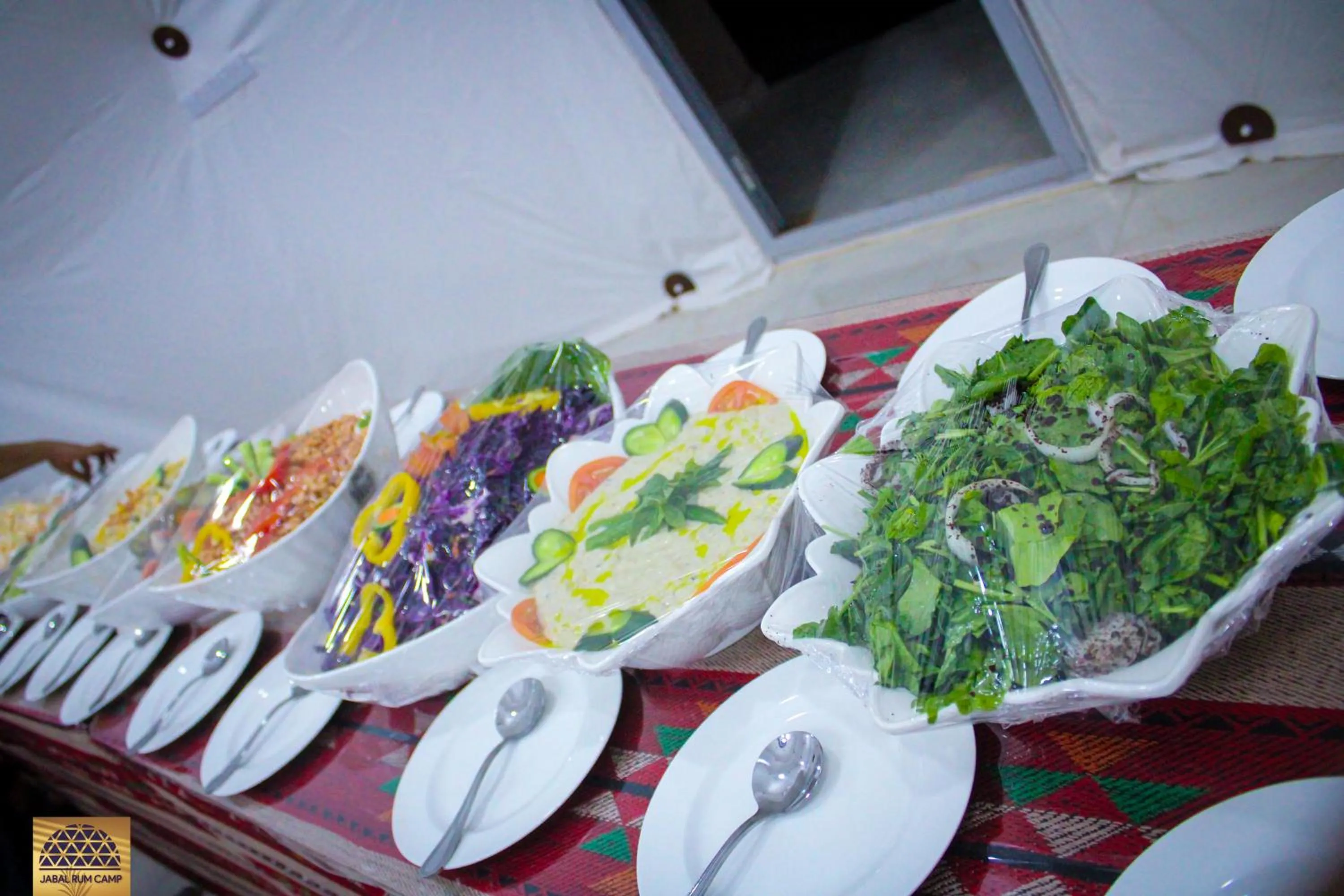 Restaurant/places to eat in Jabal Rum Camp