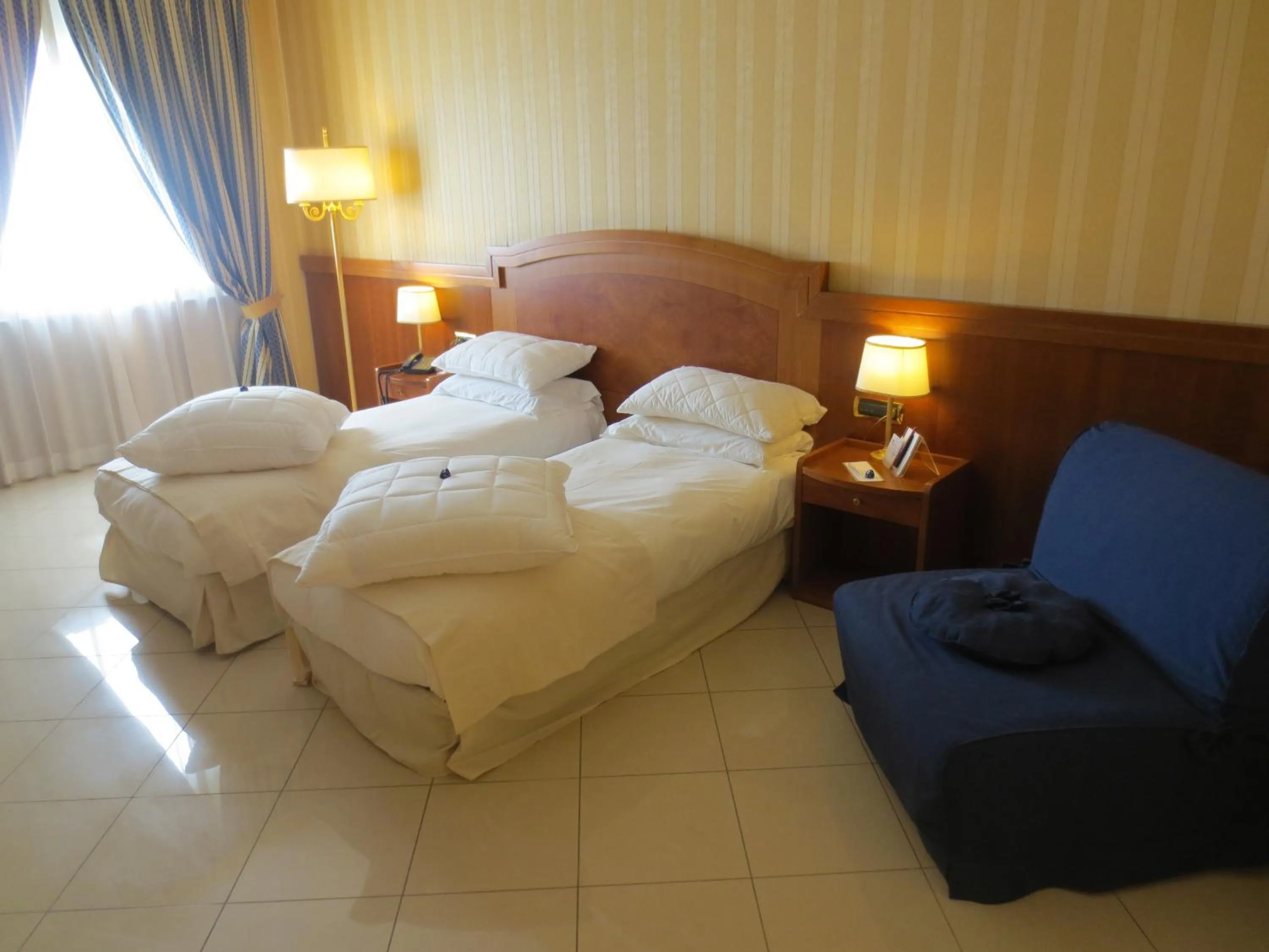 Photo of the whole room, Bed in Hotel Joyfull