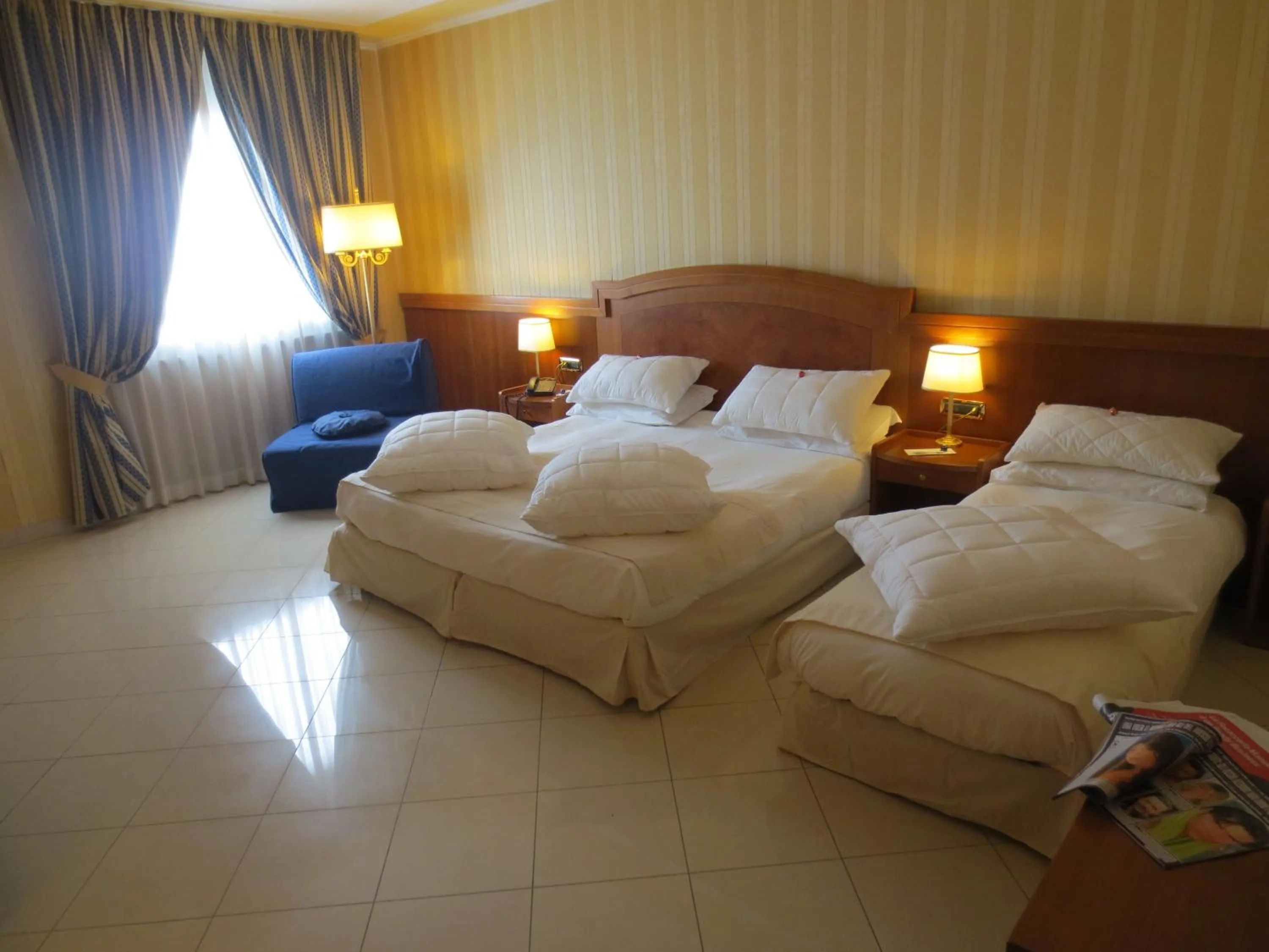 Photo of the whole room, Bed in Hotel Joyfull