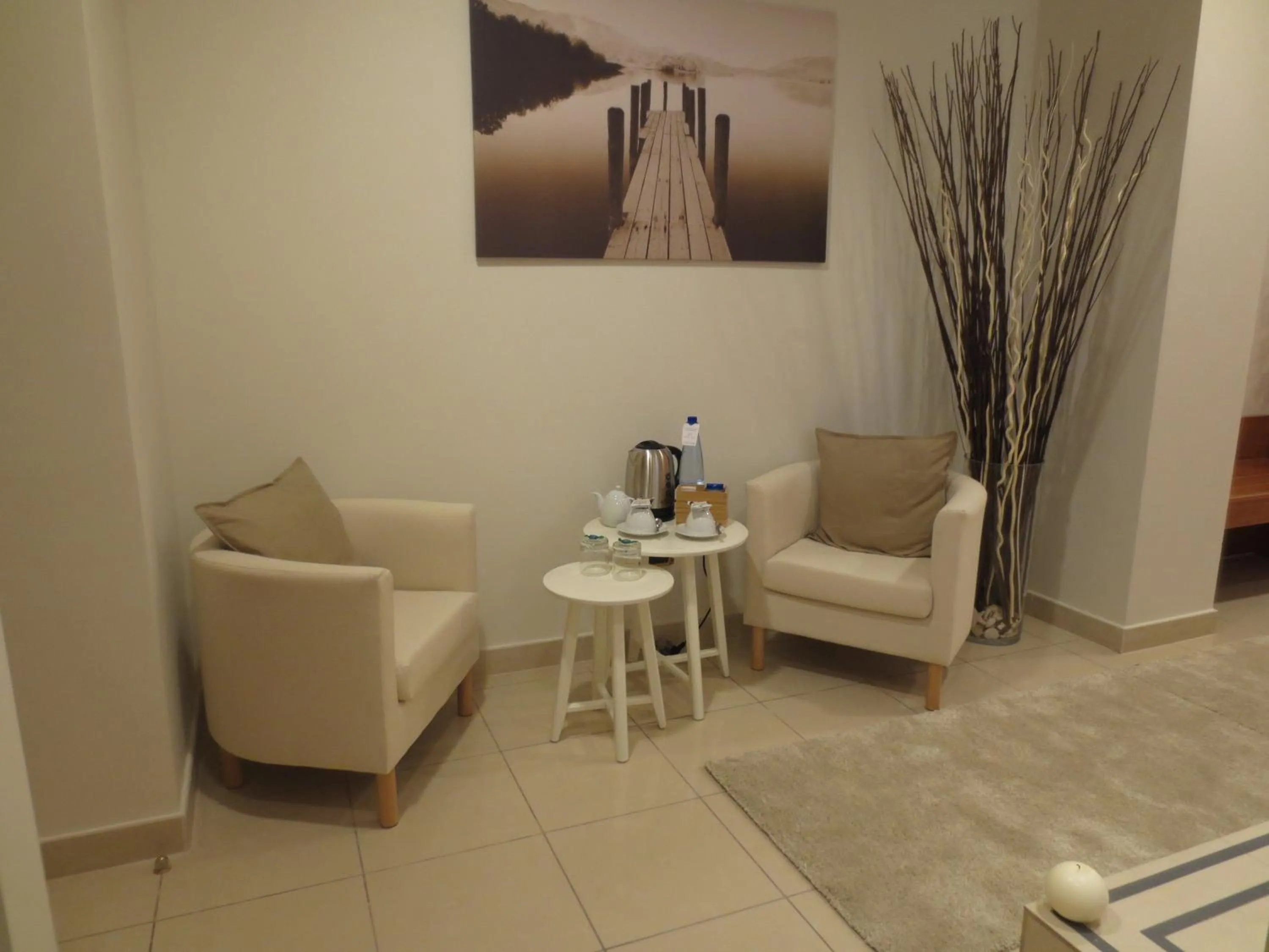 Coffee/tea facilities in Hotel Joyfull