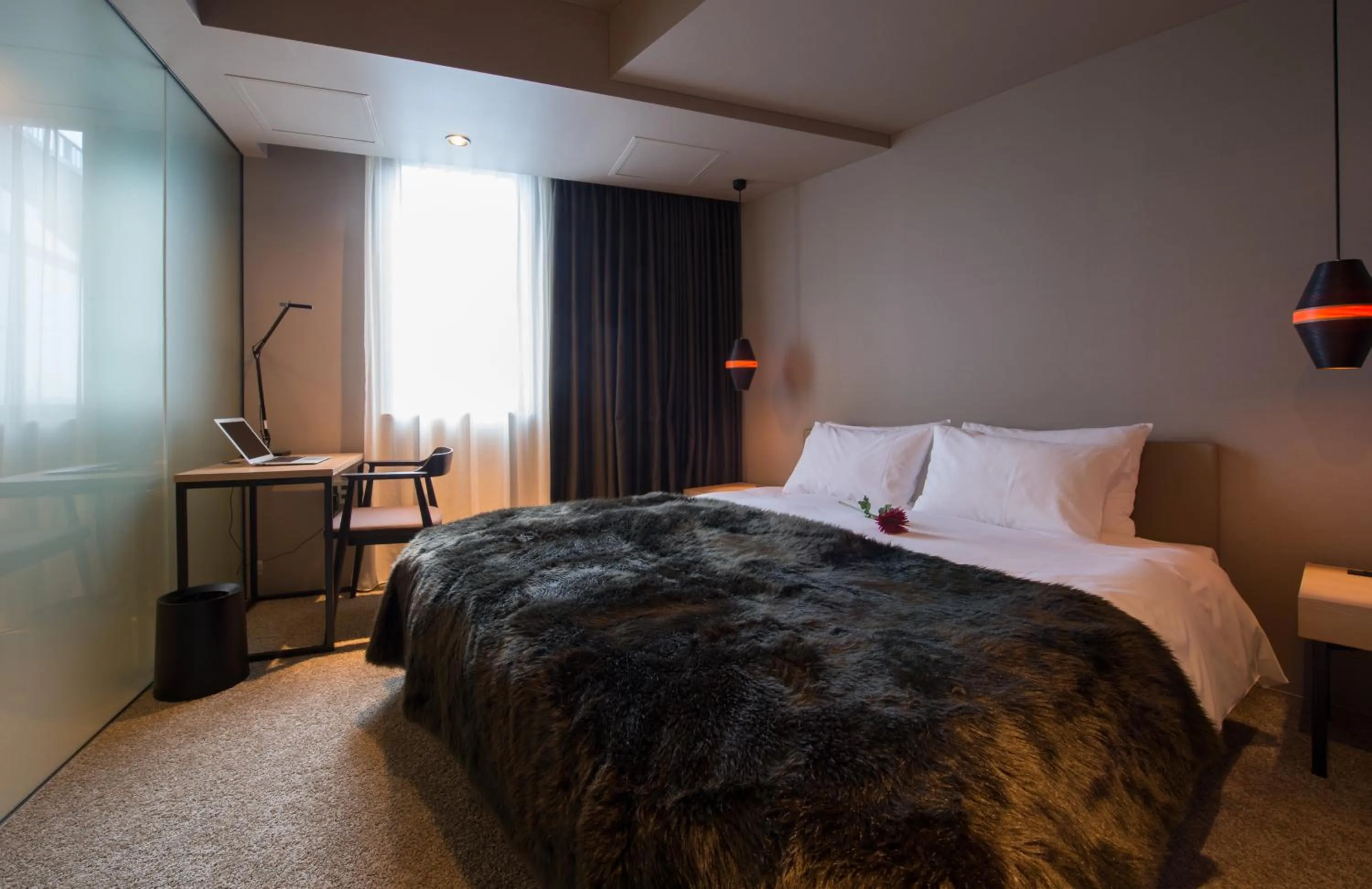 Bedroom, Bed in Aspect Luxury Apartments by H2 Life