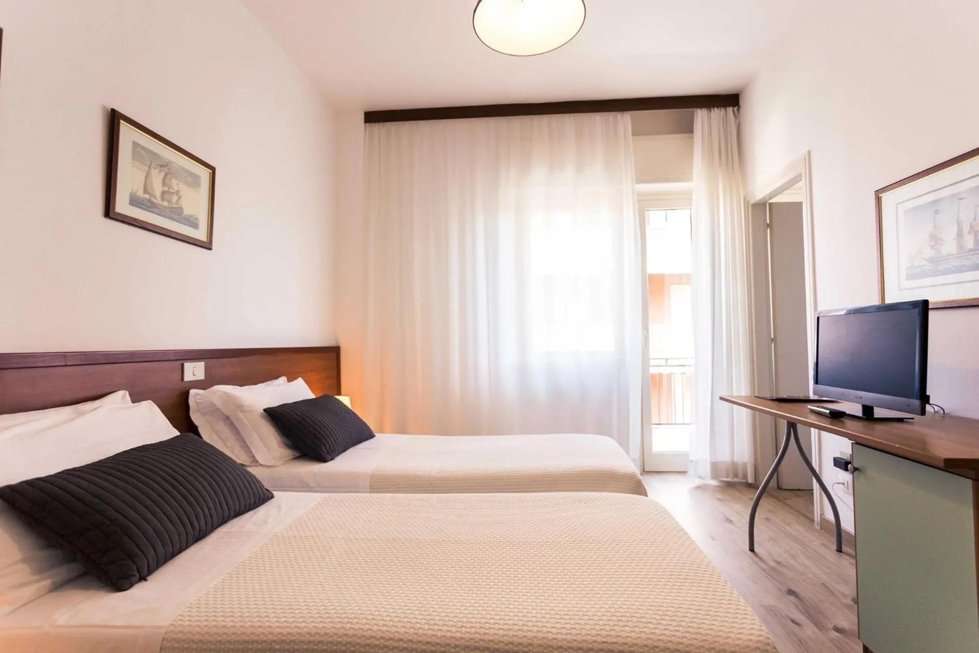Hotel Antagos