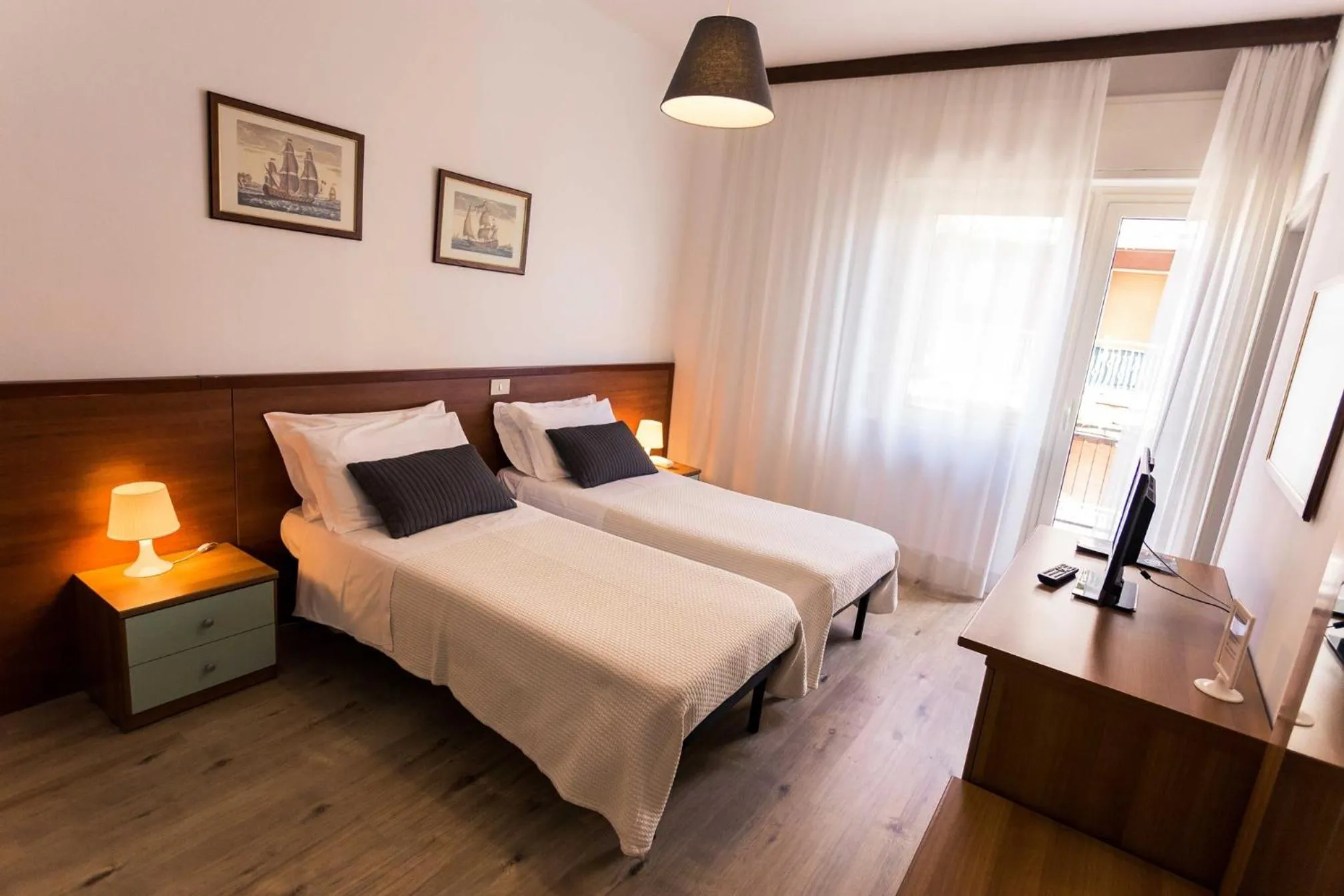 Hotel Antagos