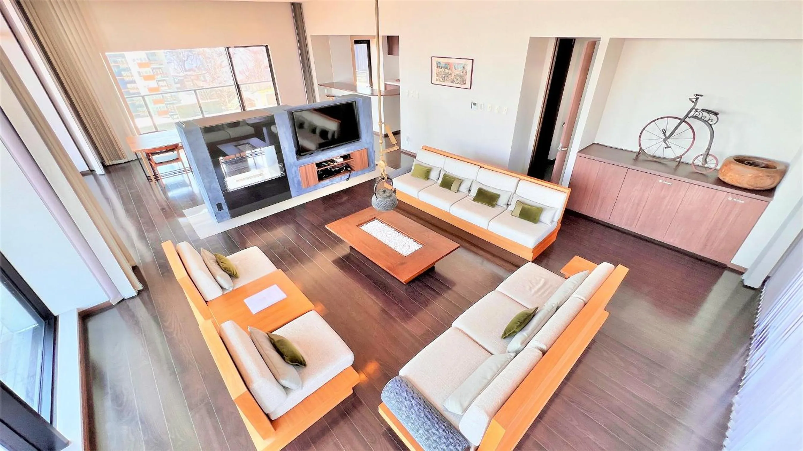 Living room in Miru Nozomi Views